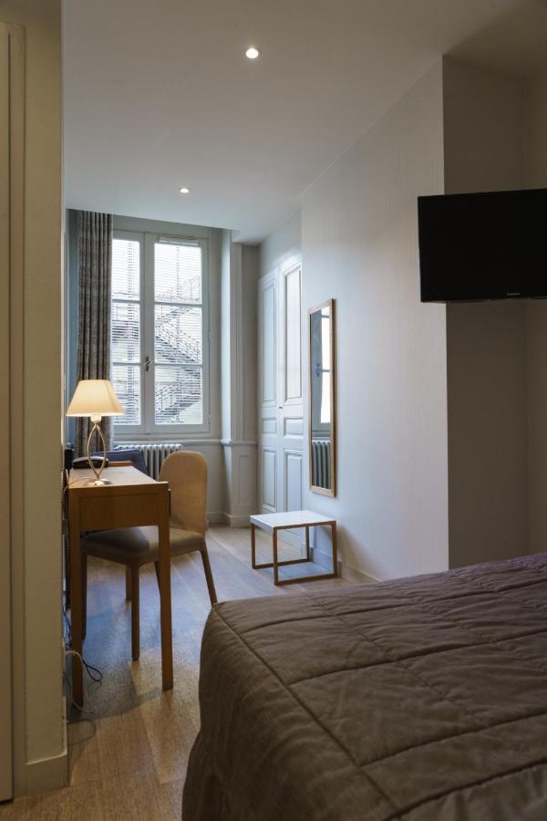 Standard Double Room,324923542:JPEG
