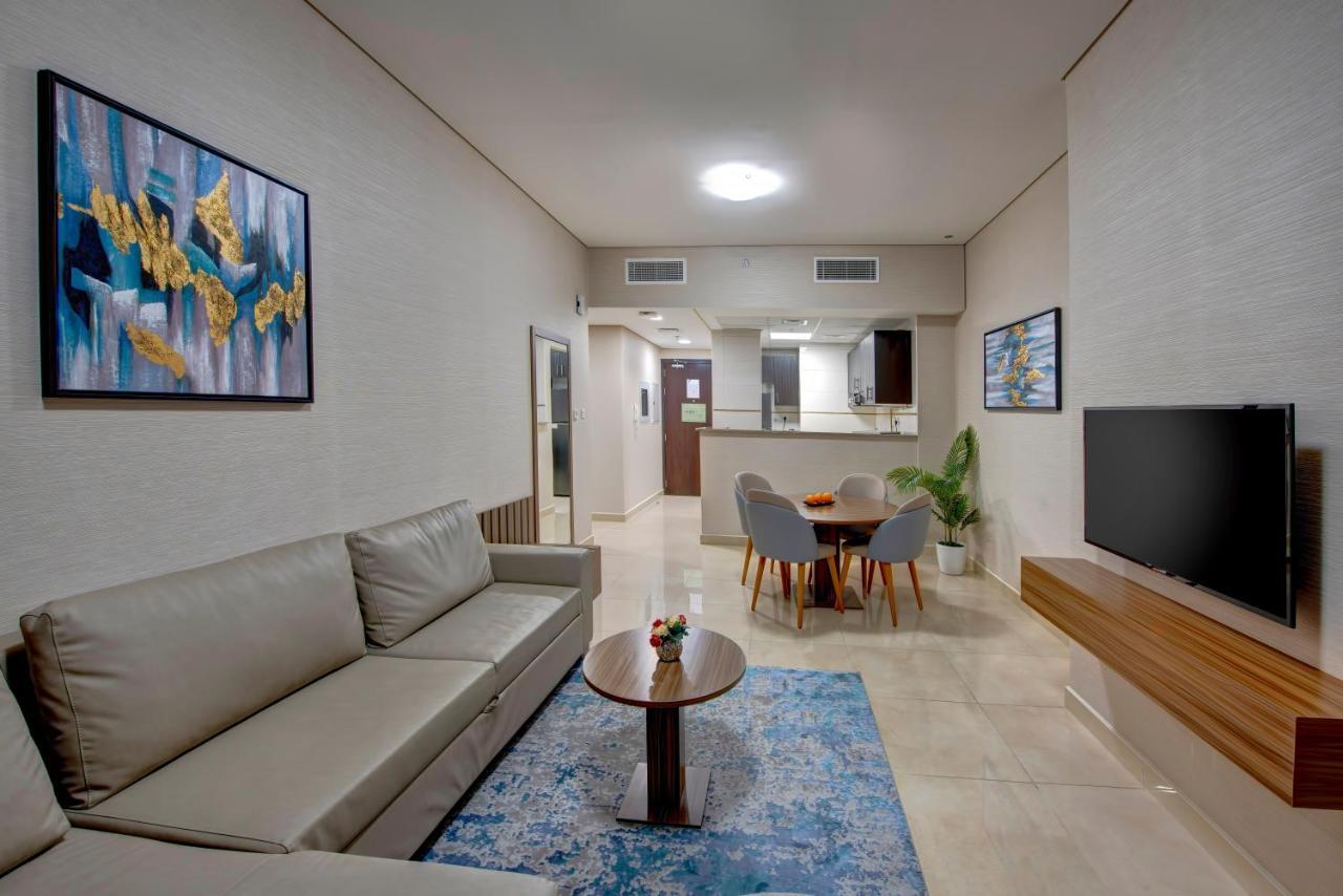 Standard One Bedroom Apartment on F&B