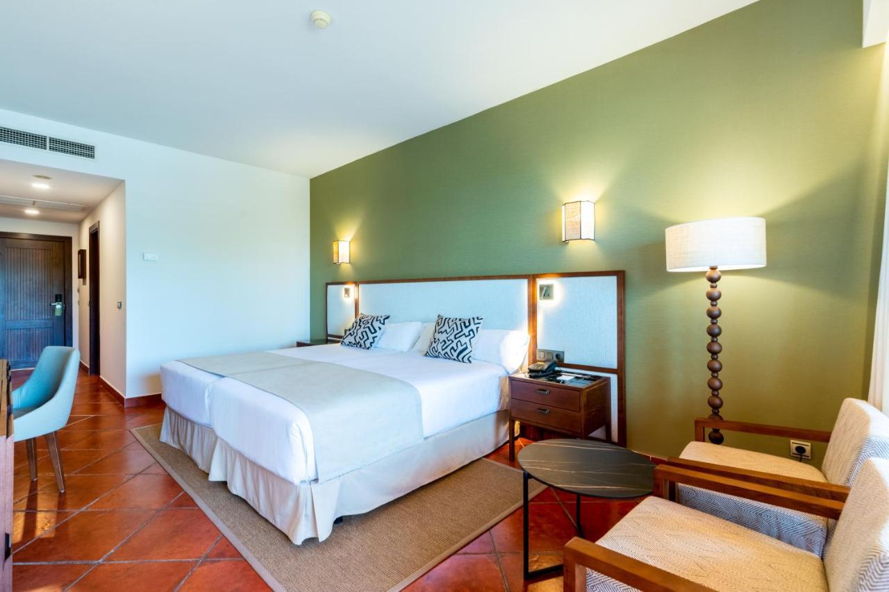 Twin Room Sea View
