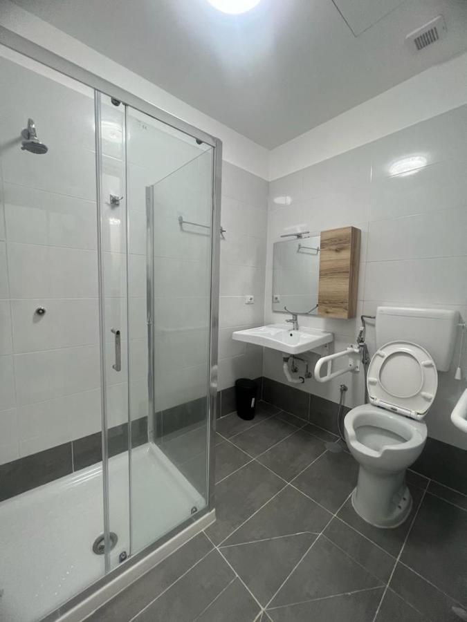 Double Room Private Bathroom