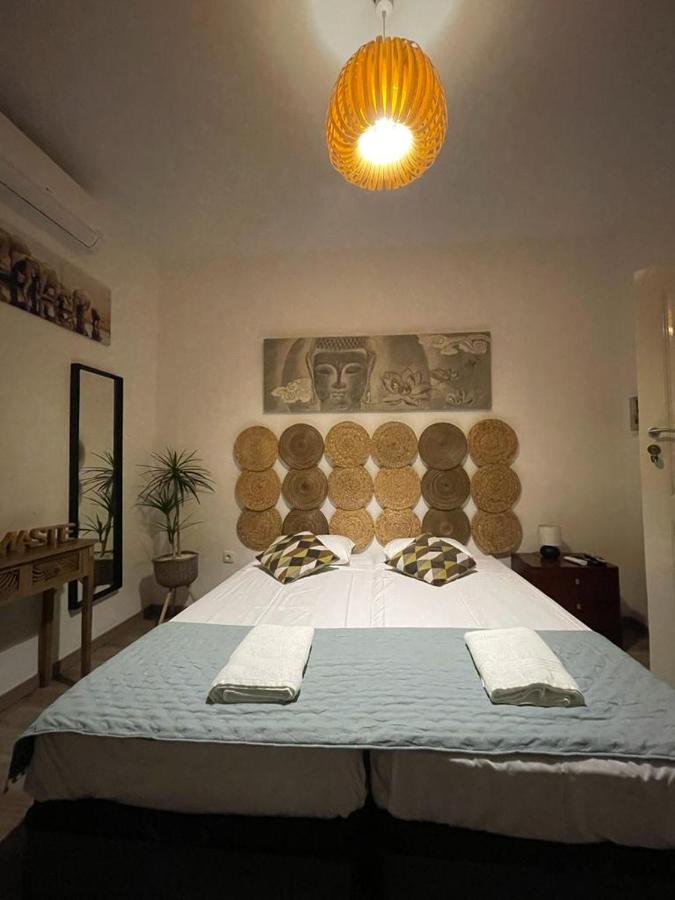 Deluxe Double Room Shower