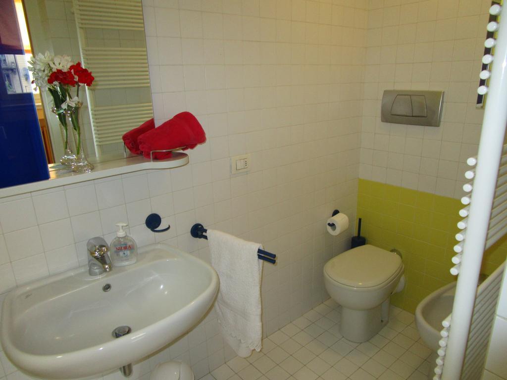 Triple Room Private Bathroom