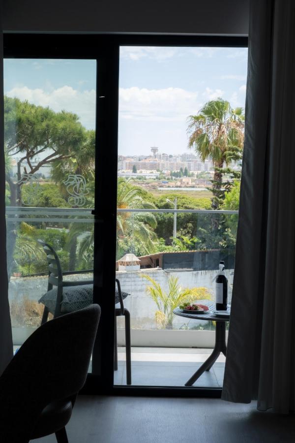 Deluxe Double or Twin Room River View