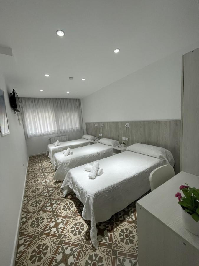 Triple Room Private Bathroom