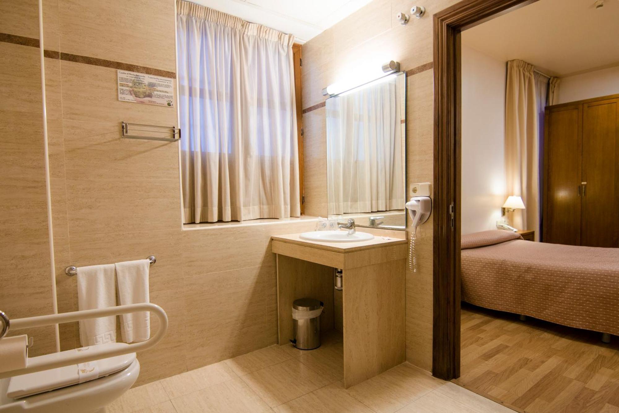 Habitación Doble Económica