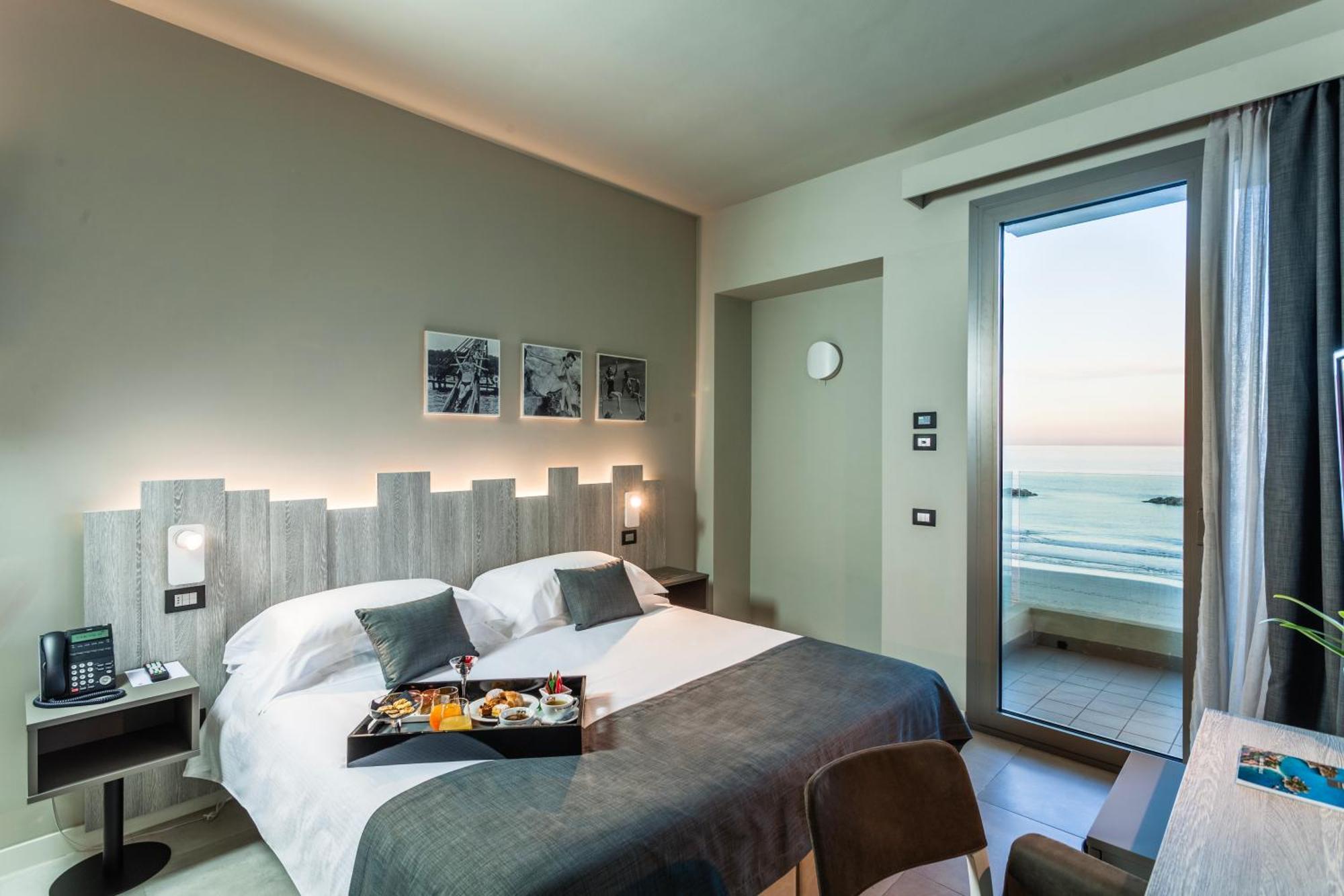 Tweepersoonskamer met Uitzicht op Zee