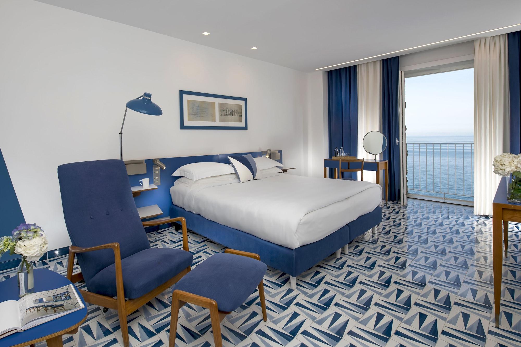 Superior Double or Twin Room Sea View