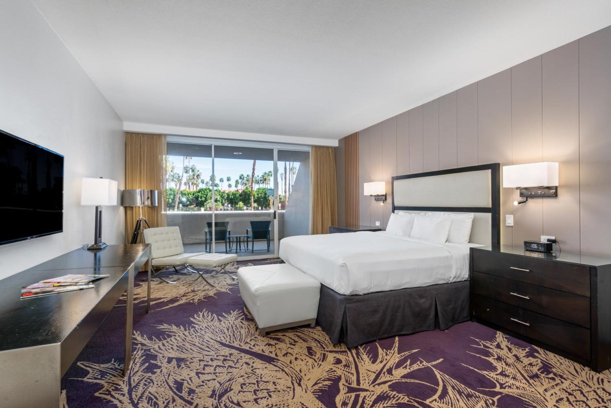 Superior King Room