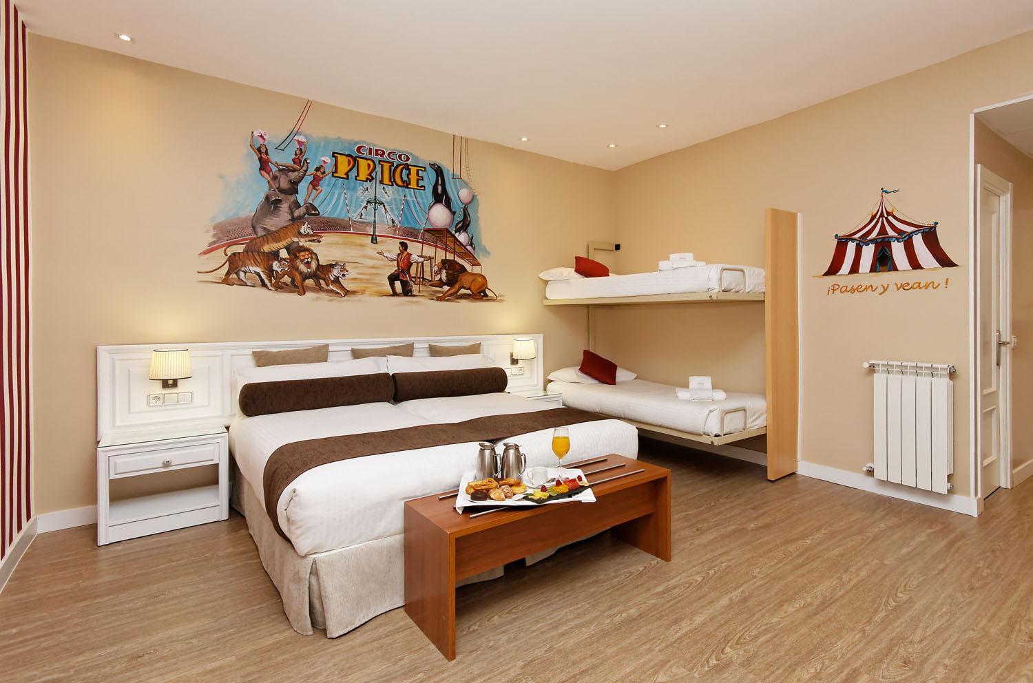 Standard Quadruple Room
