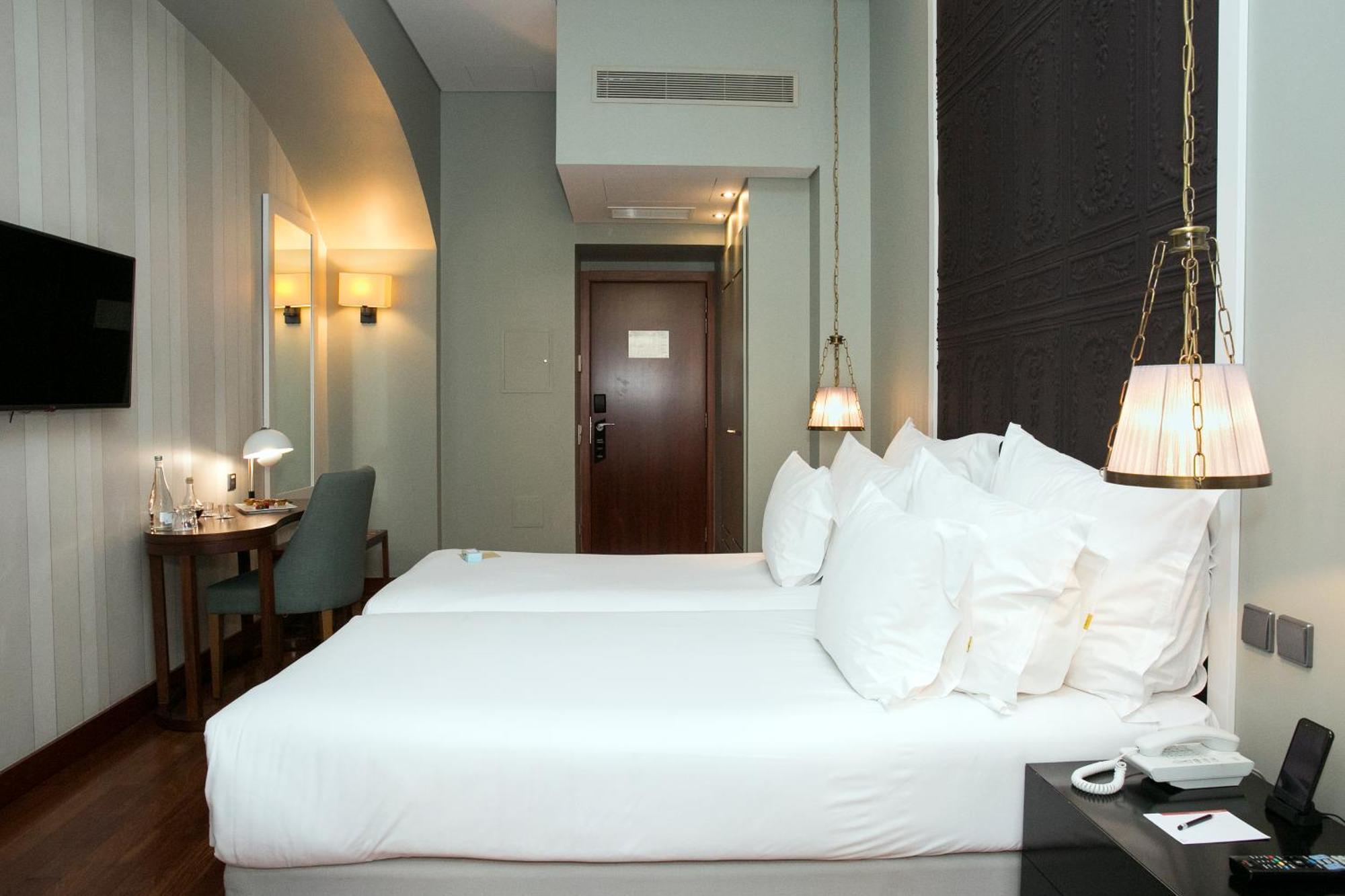Superior Room King Size Bed