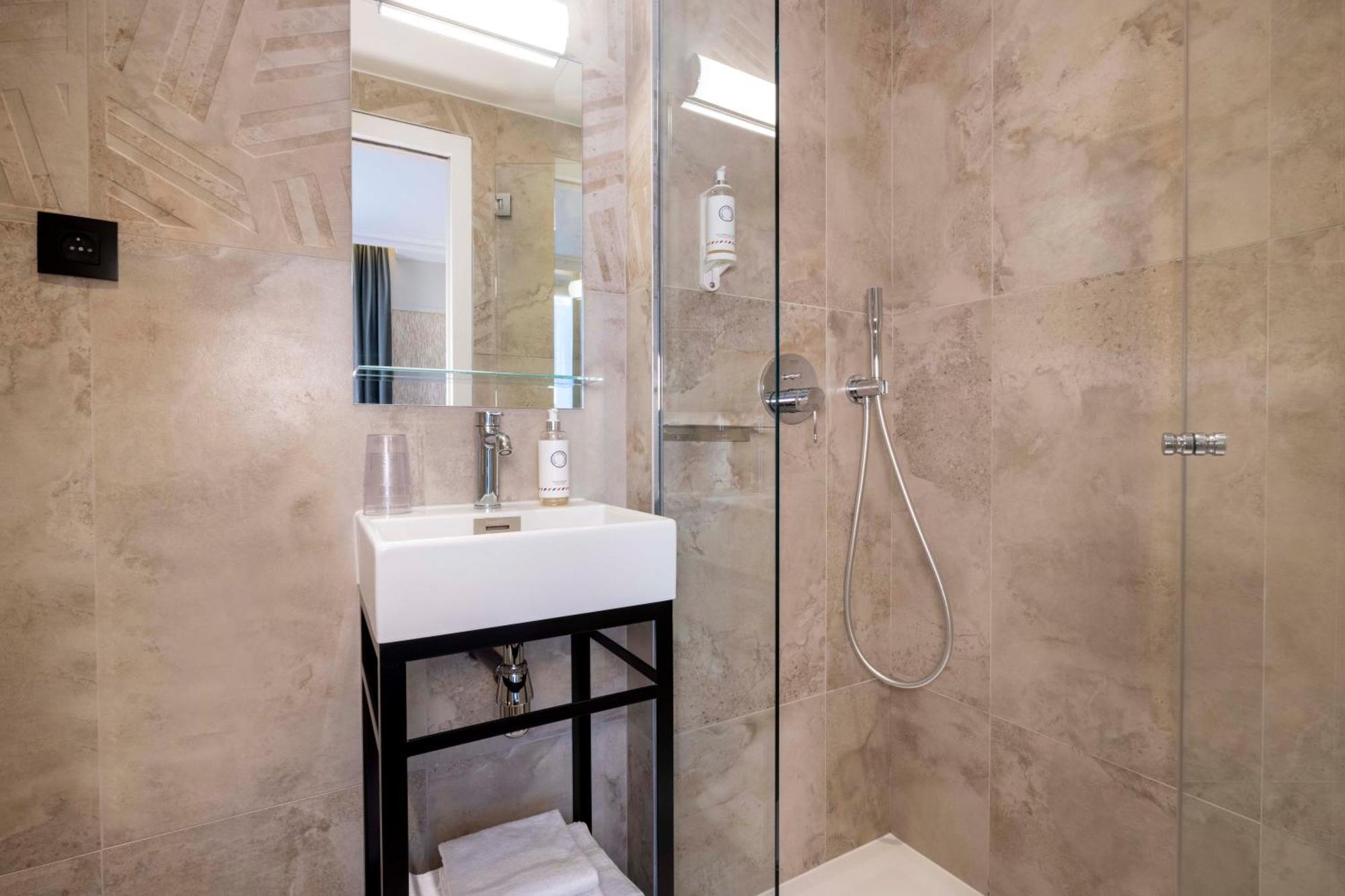 Comfort Double or Twin Room
