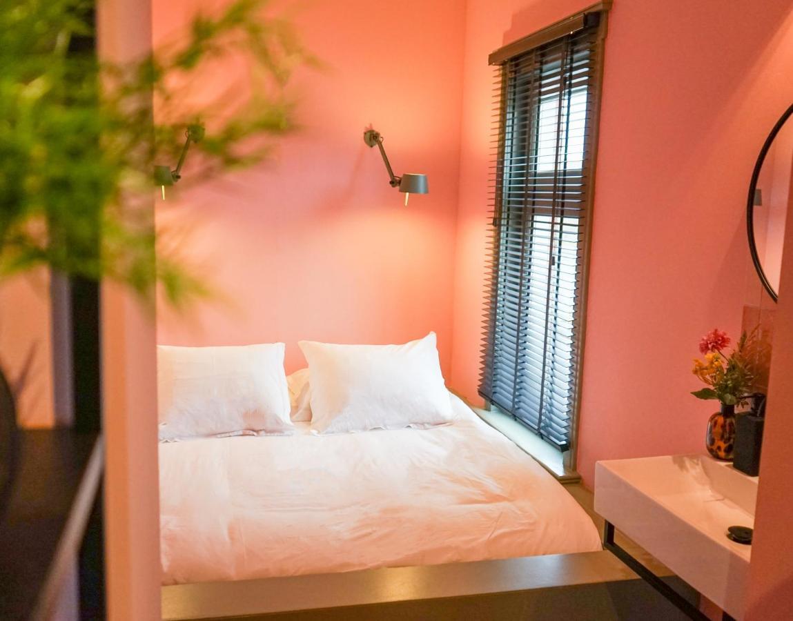Deluxe Double Room Bath