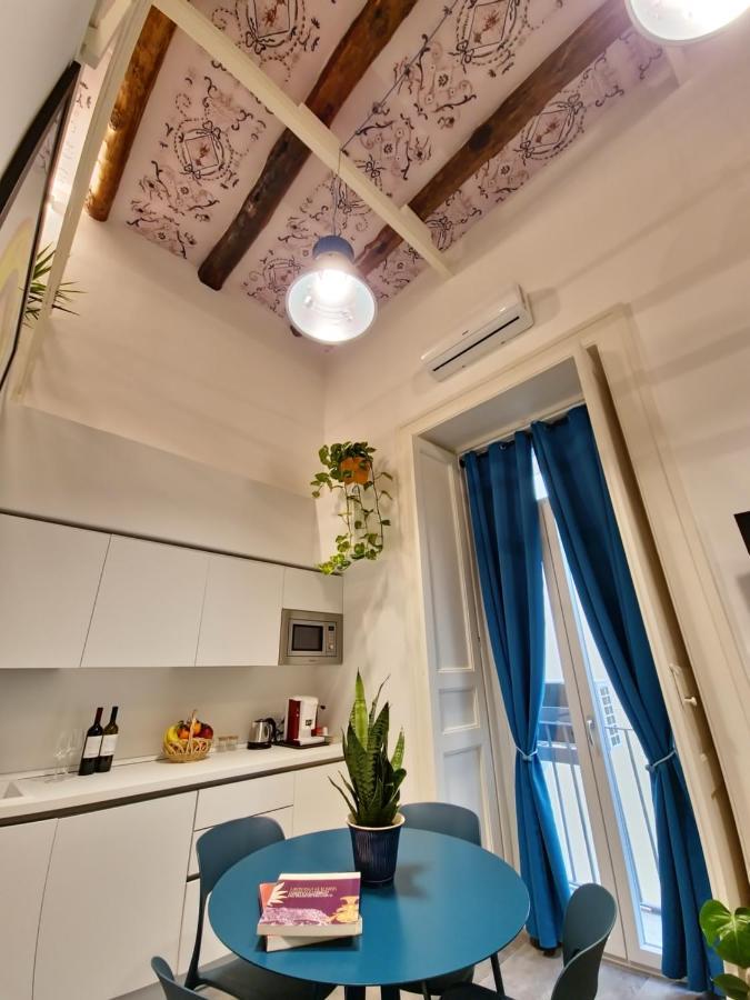 Studio Balcony