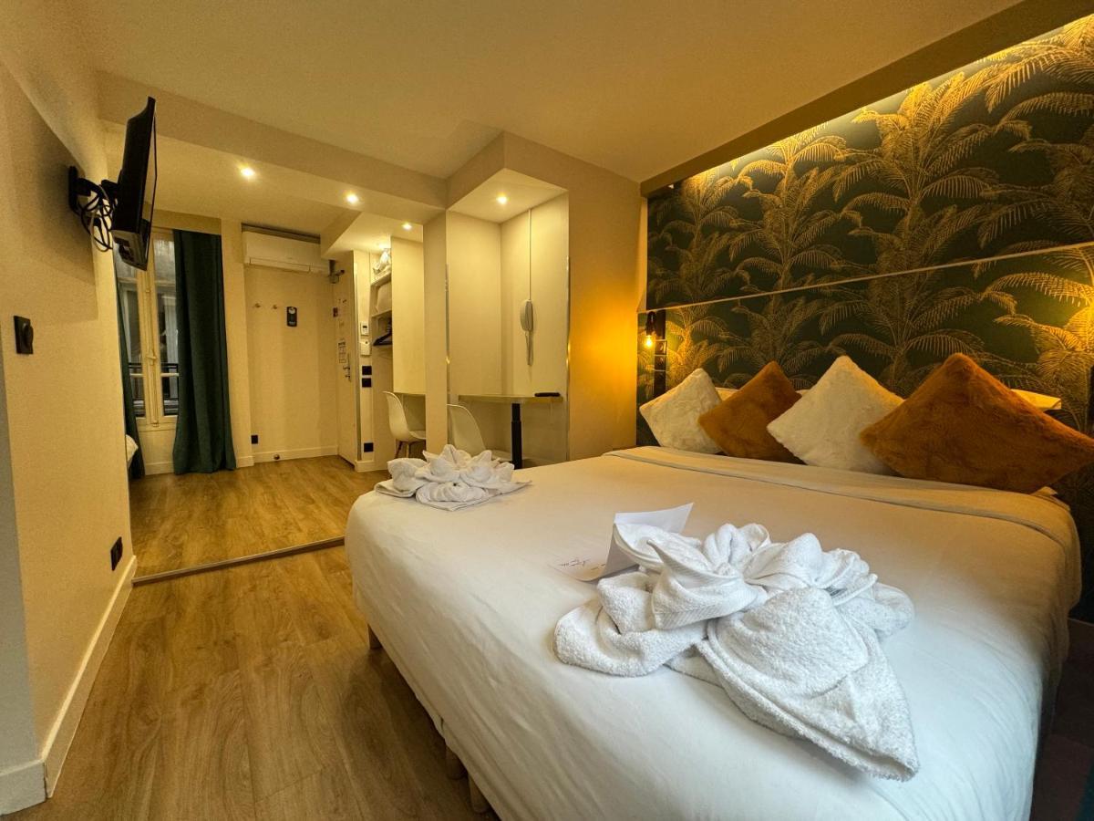Prestige Room