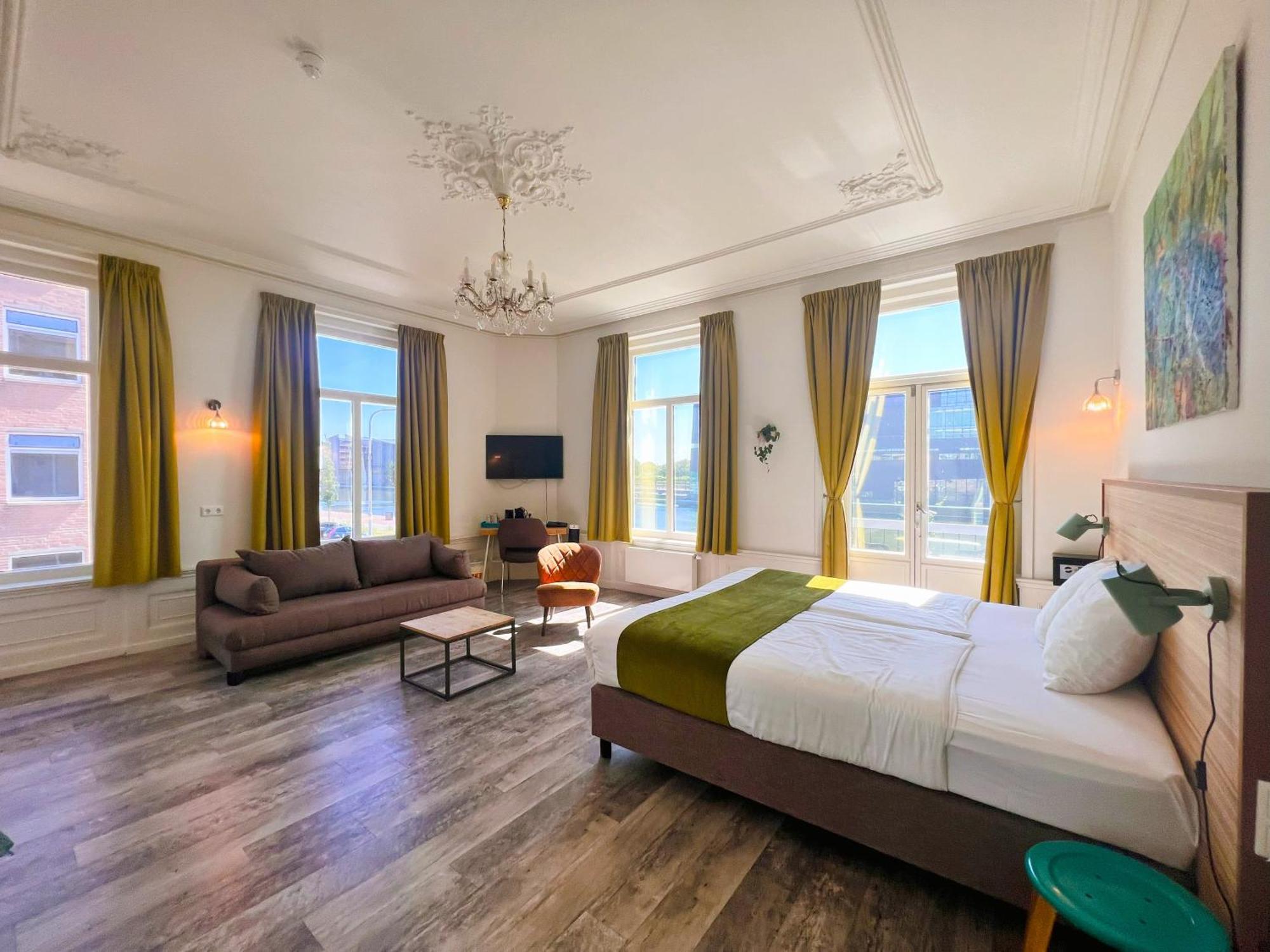 Superior Double Room Balcony