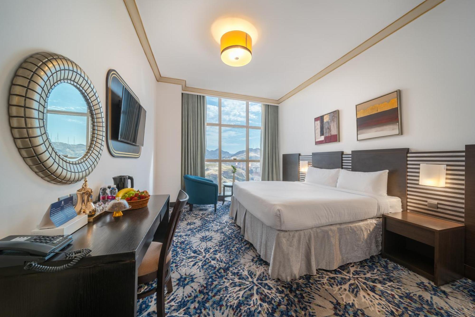 Deluxe Zimmer mit Kingsize-Bett