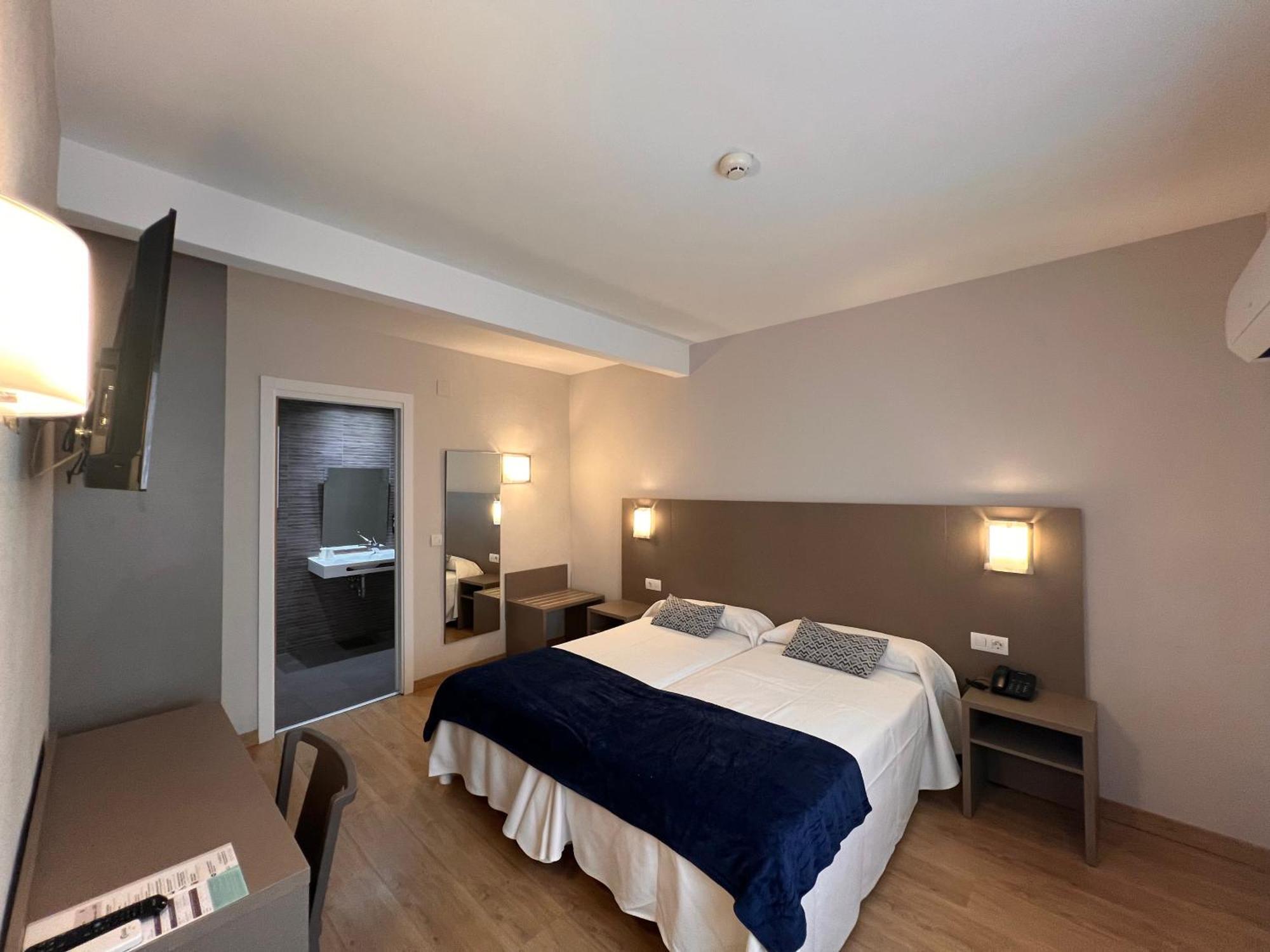 Double or Twin Room City View