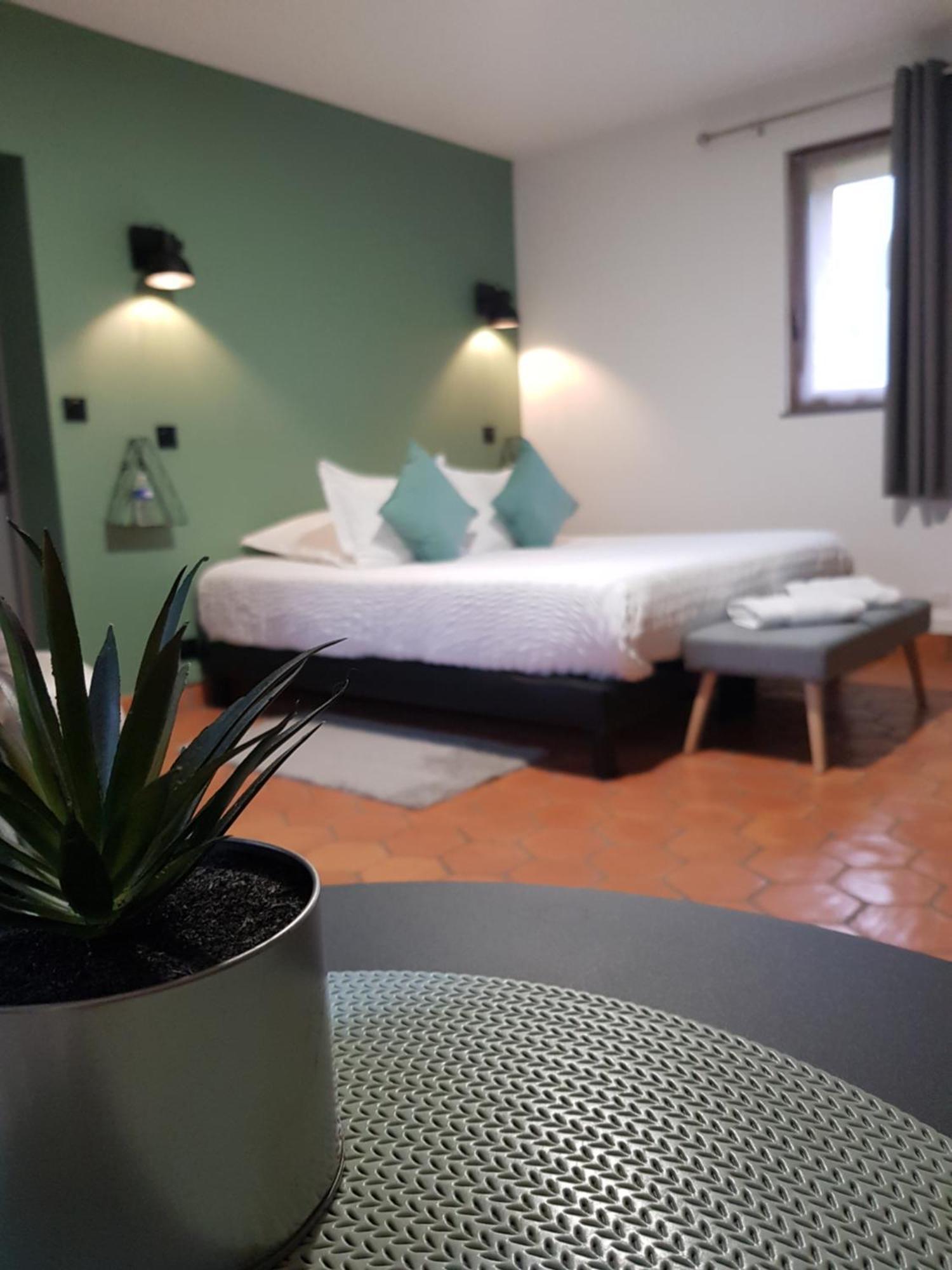 King Room Garden View