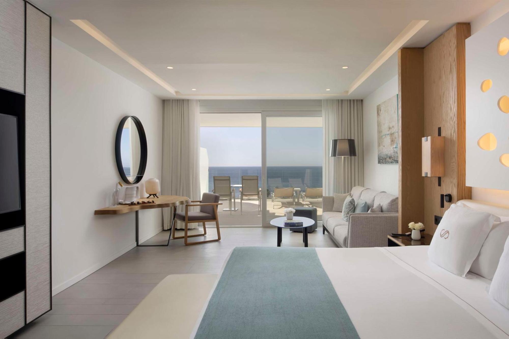 Suite Junior sea view hot tub