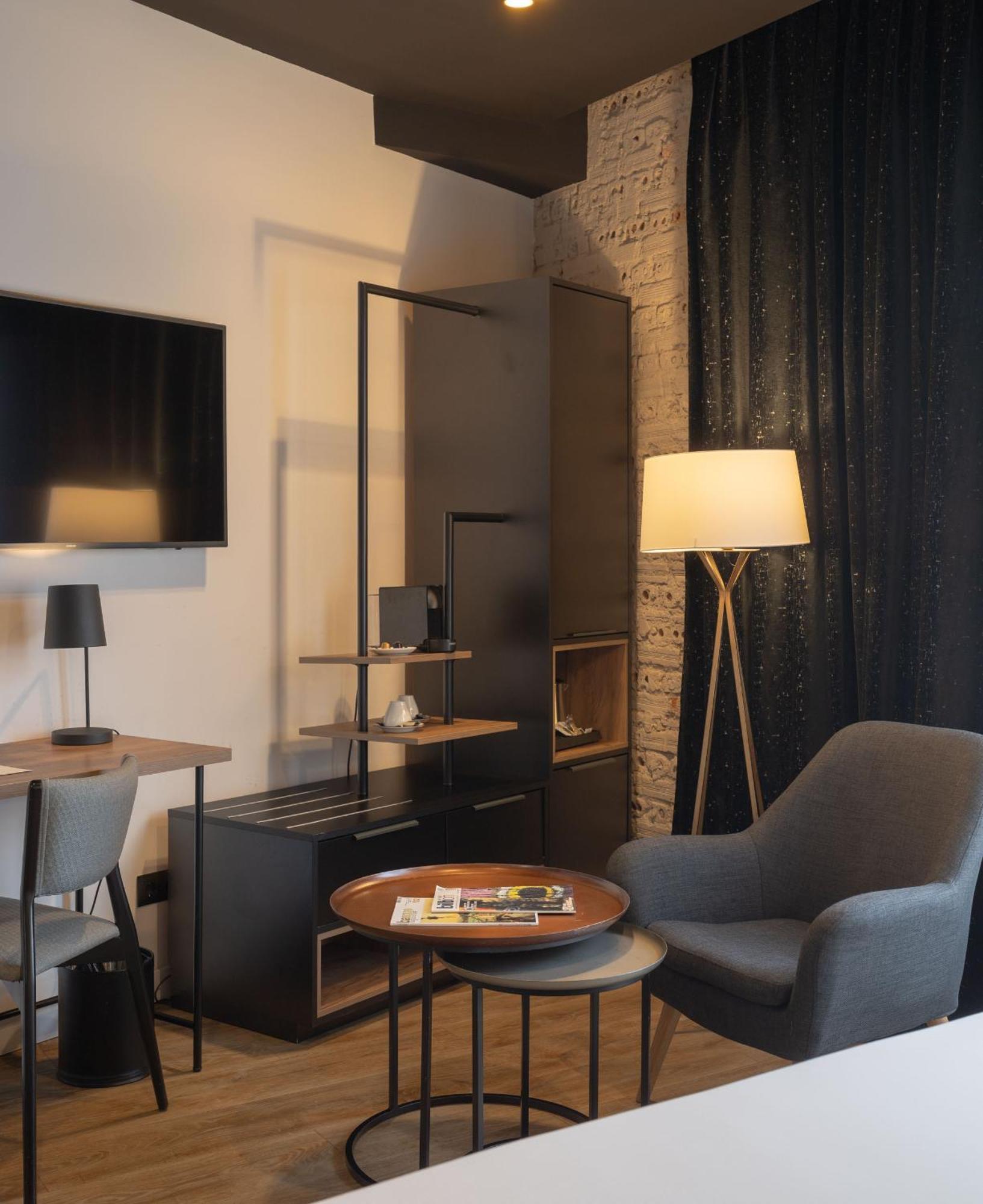 Double Room River View
