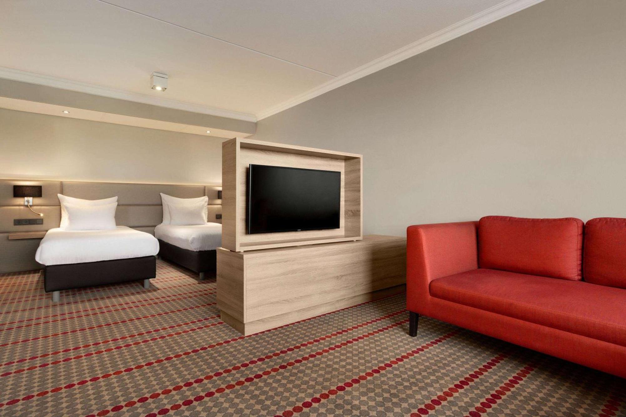 Family Suite Non-Smoking