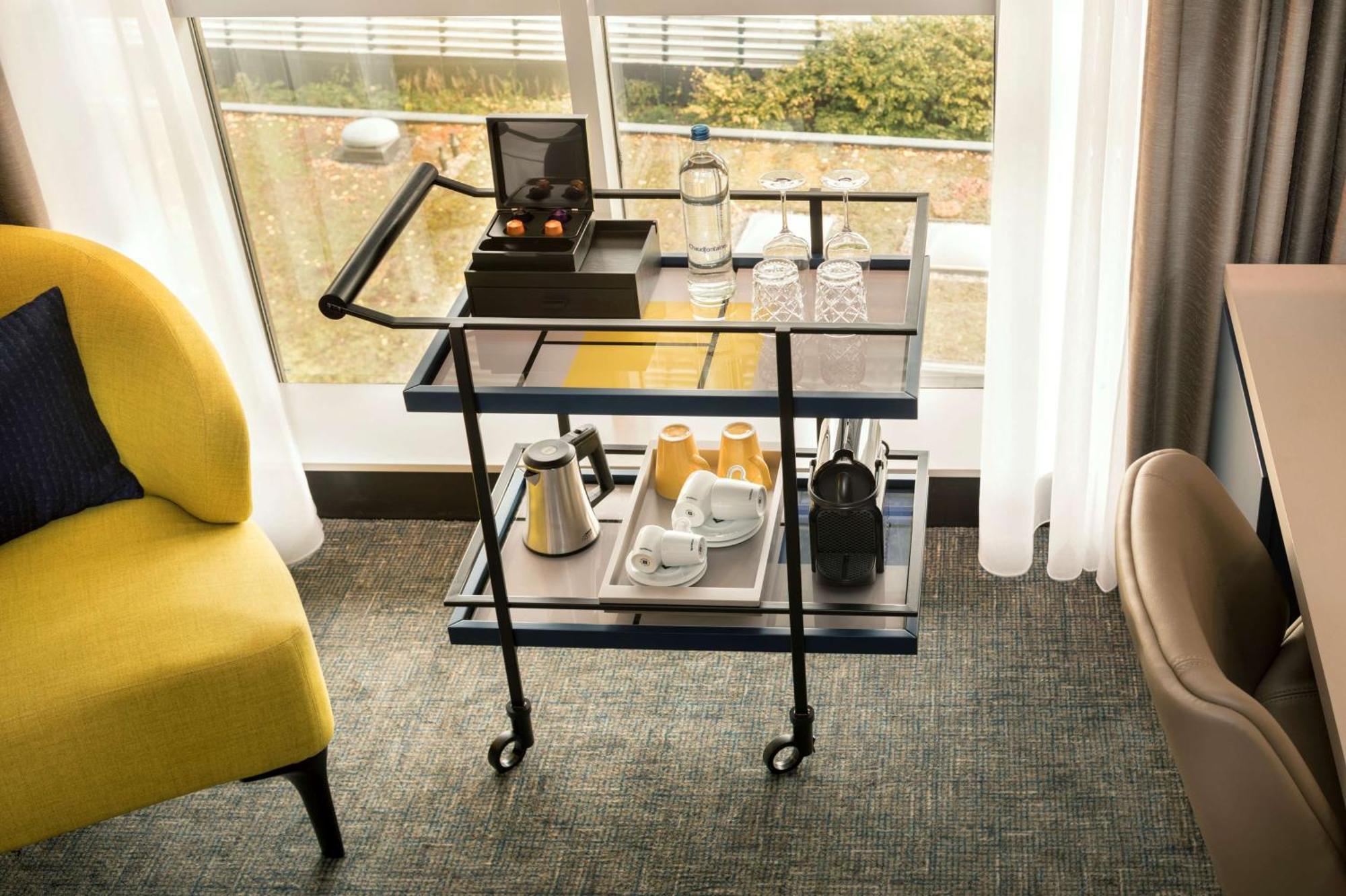 Executive Family Room