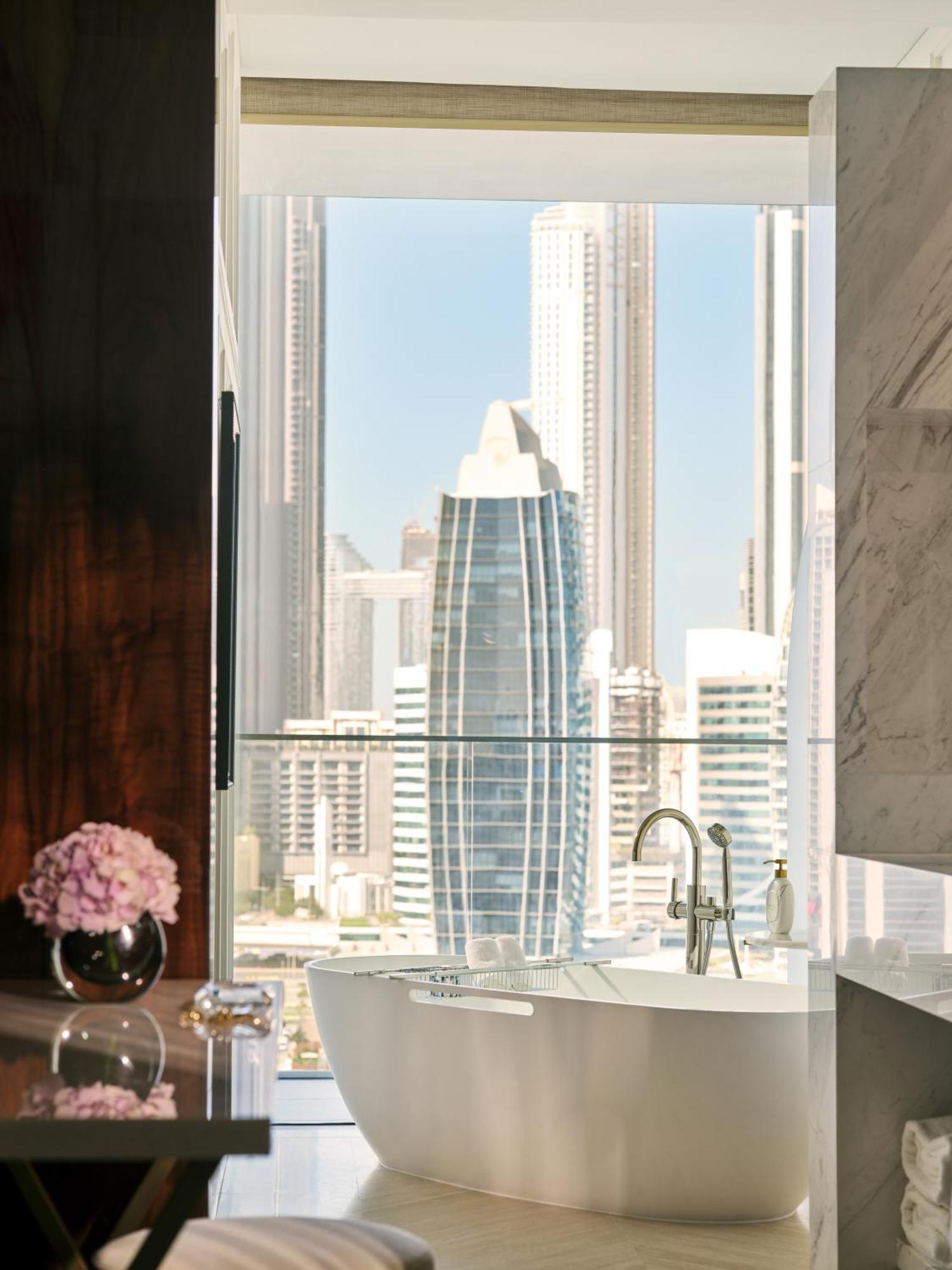 Marina Junior Suite