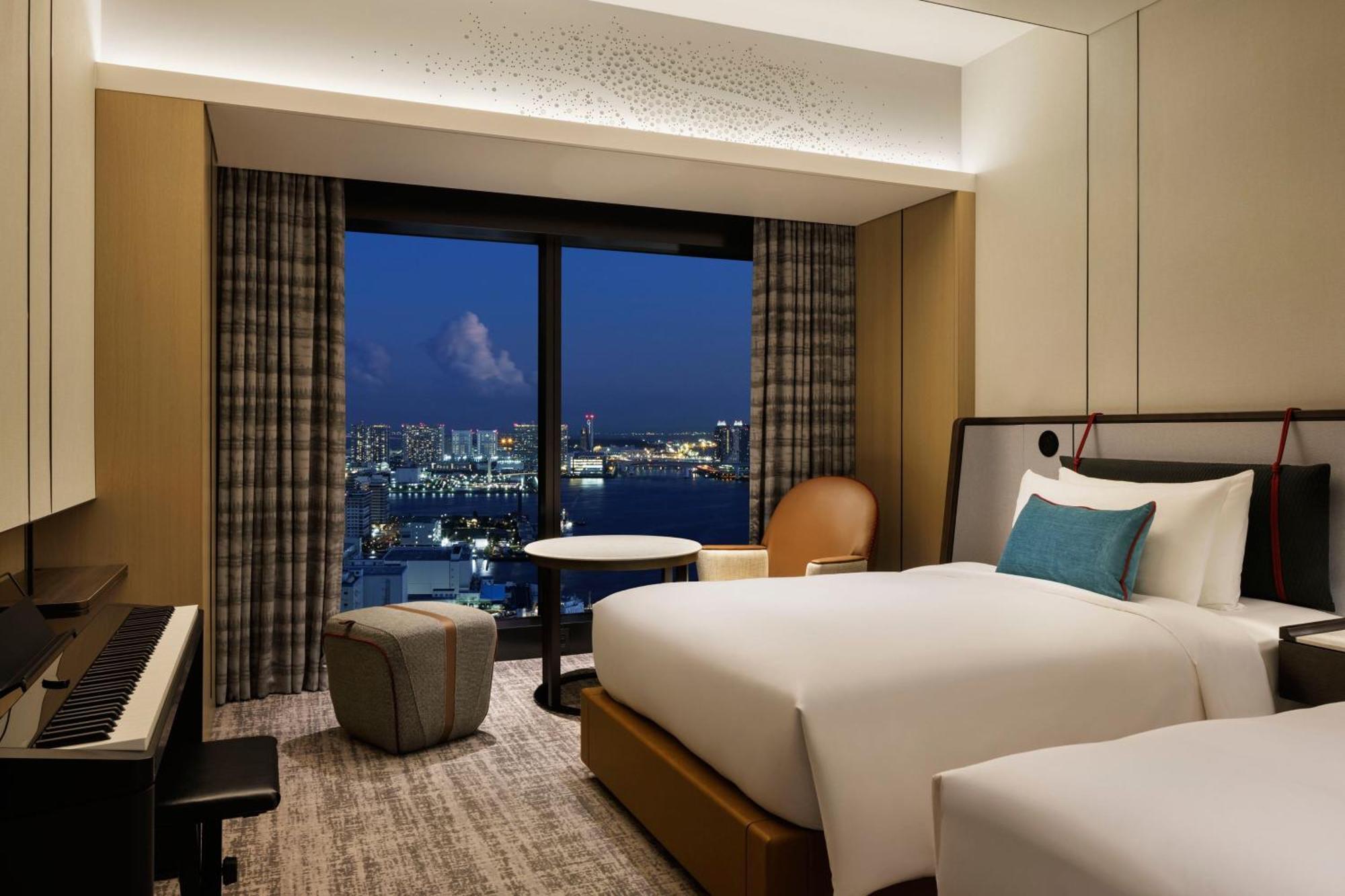 Chapter 1 Twin Executive High Floor