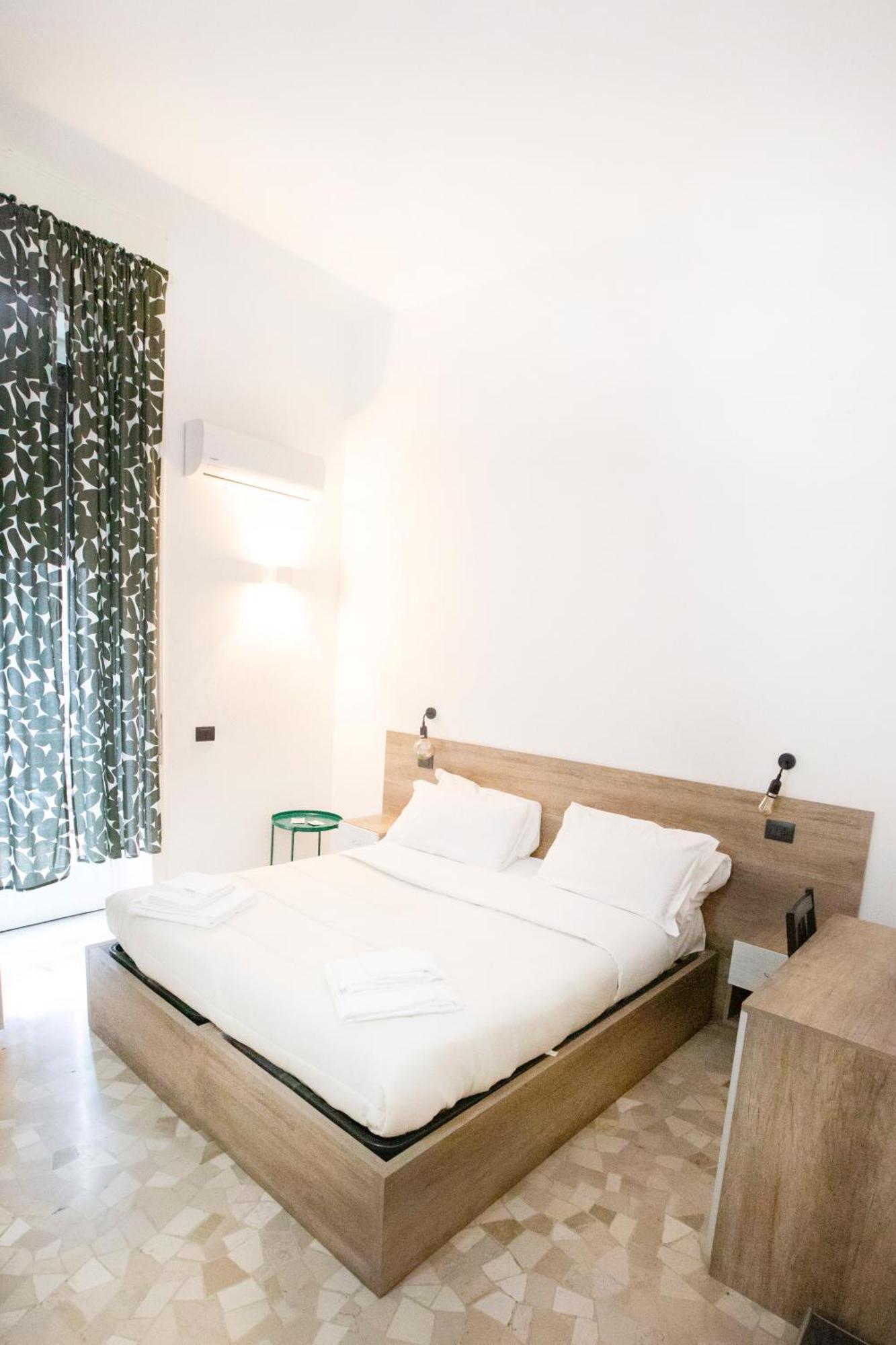 Deluxe Double or Twin Room City View