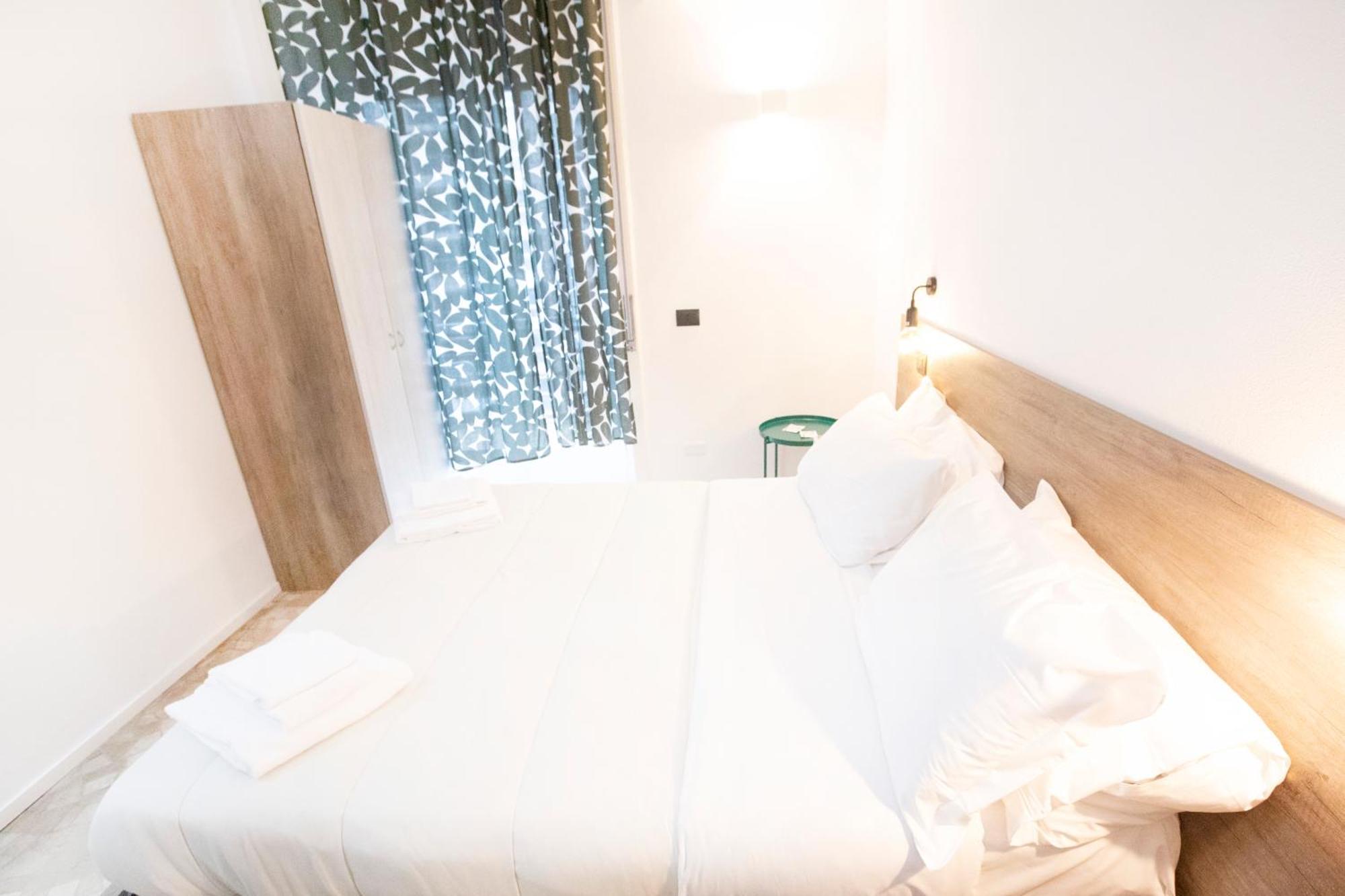 Deluxe Double or Twin Room City View