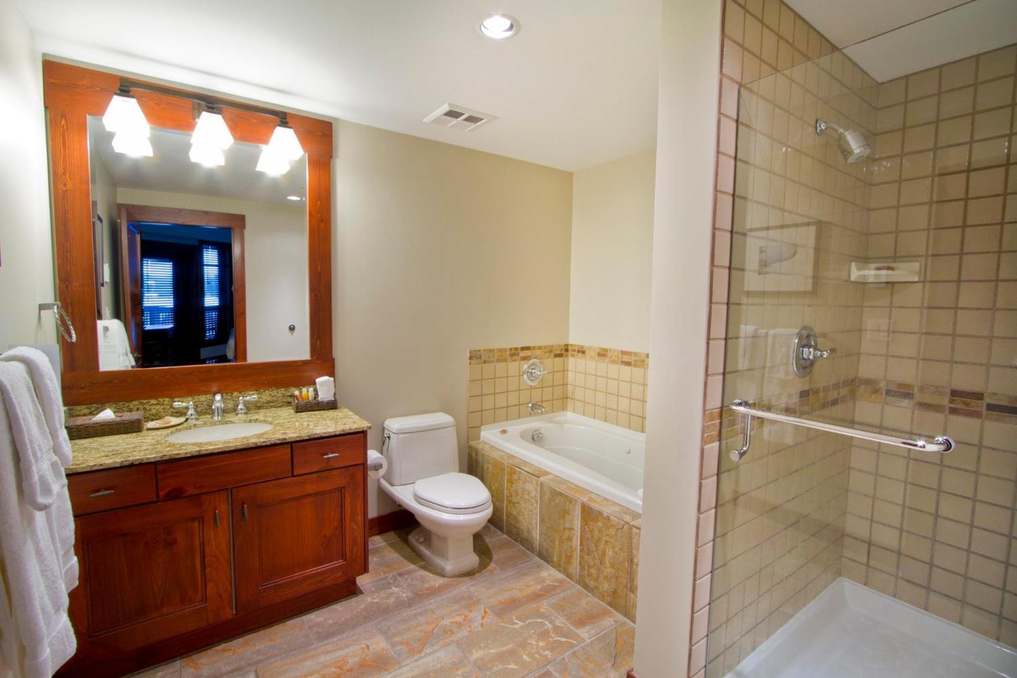 One-Bedroom Apartment,1220589088:JPEG