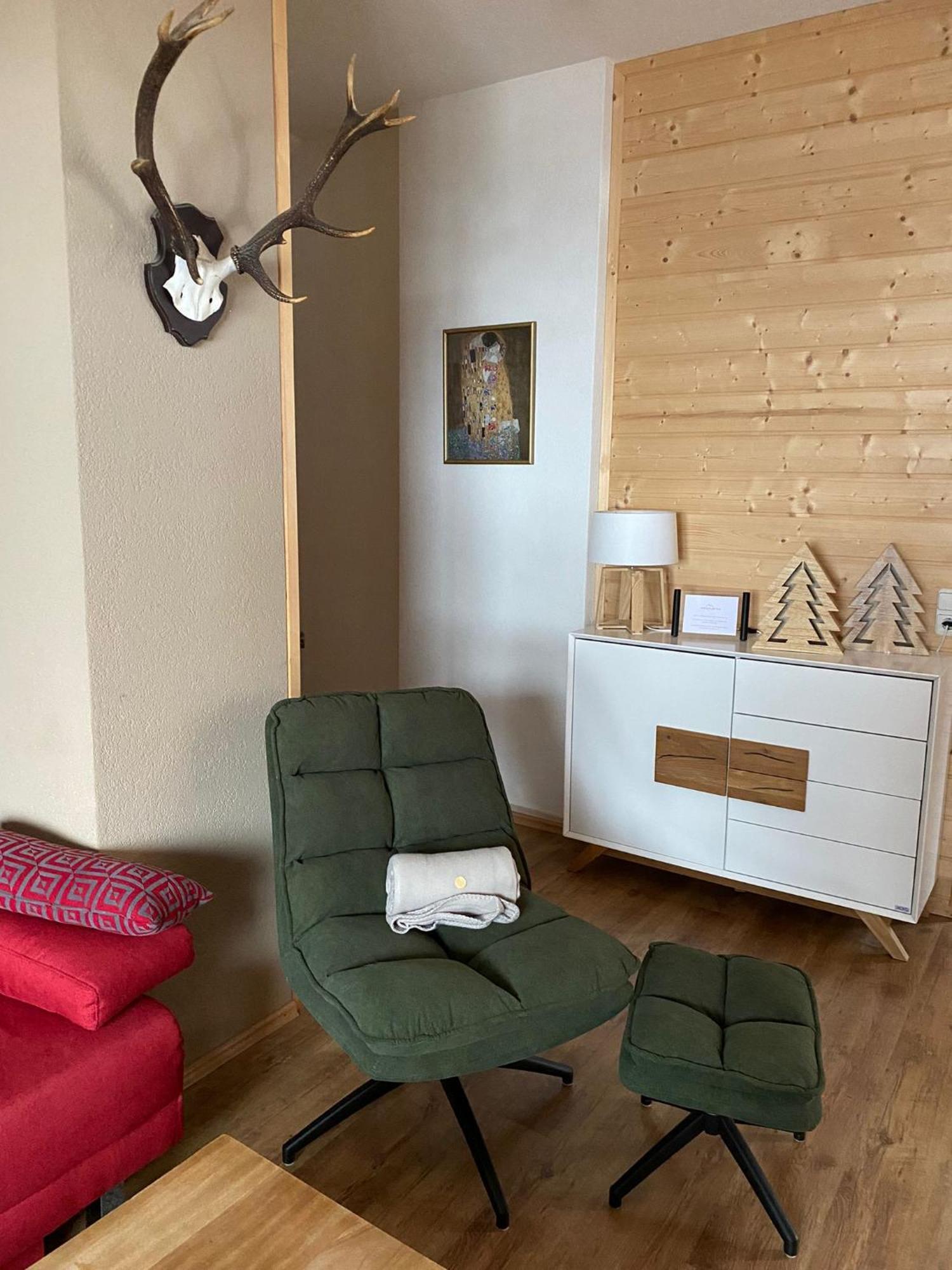 Two-Bedroom Apartment Mountain View