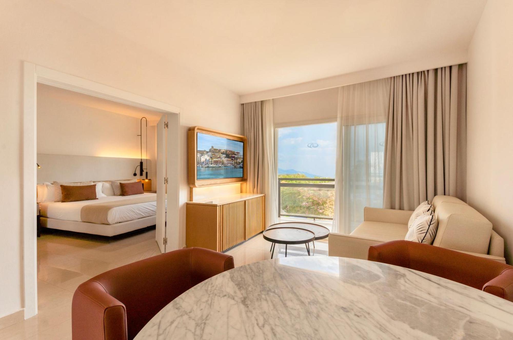 Suite Supérieure - Vue Panoramique sur Mer
