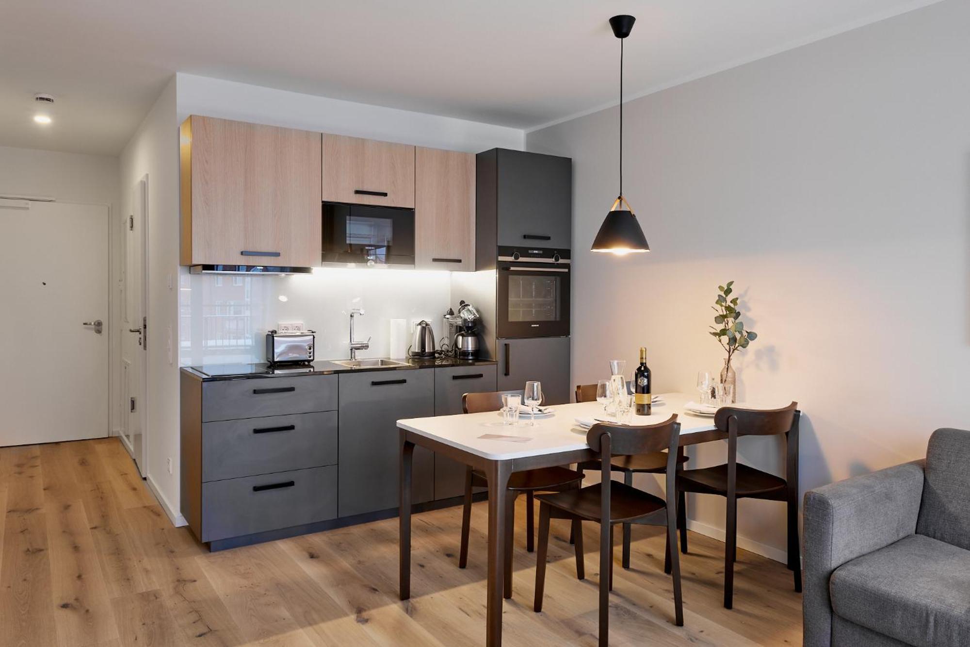 One-Bedroom Apartment