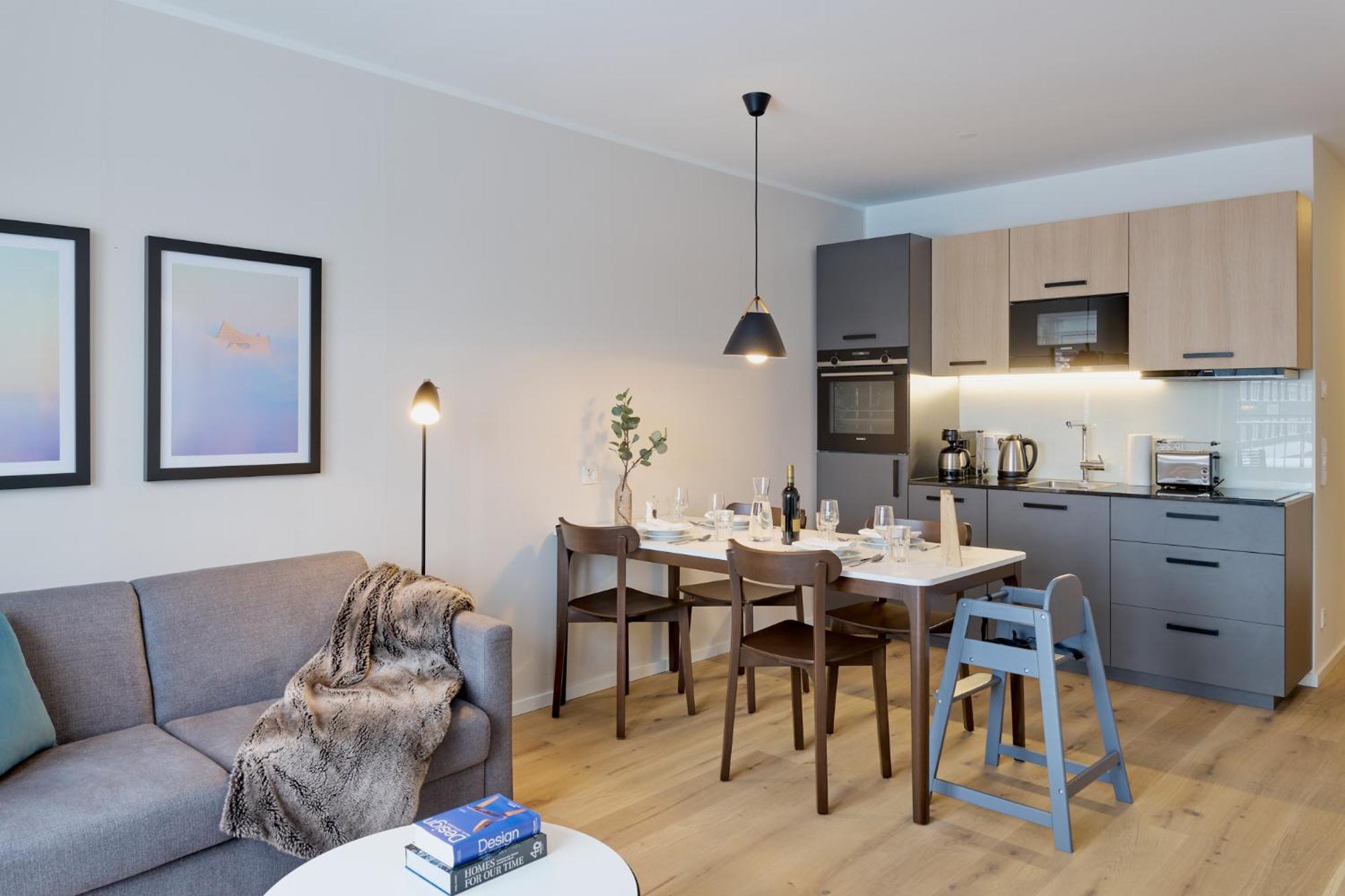 One-Bedroom Apartment