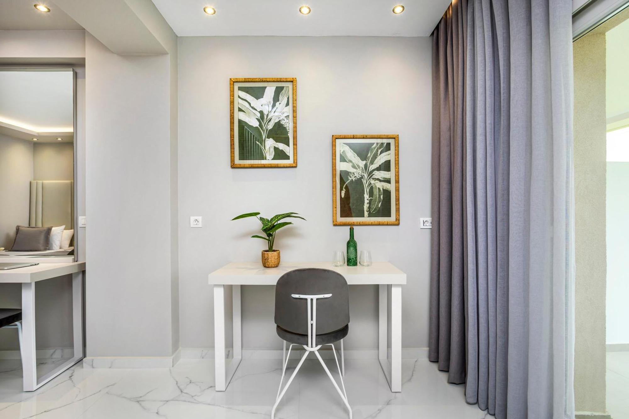 Superior Family Room