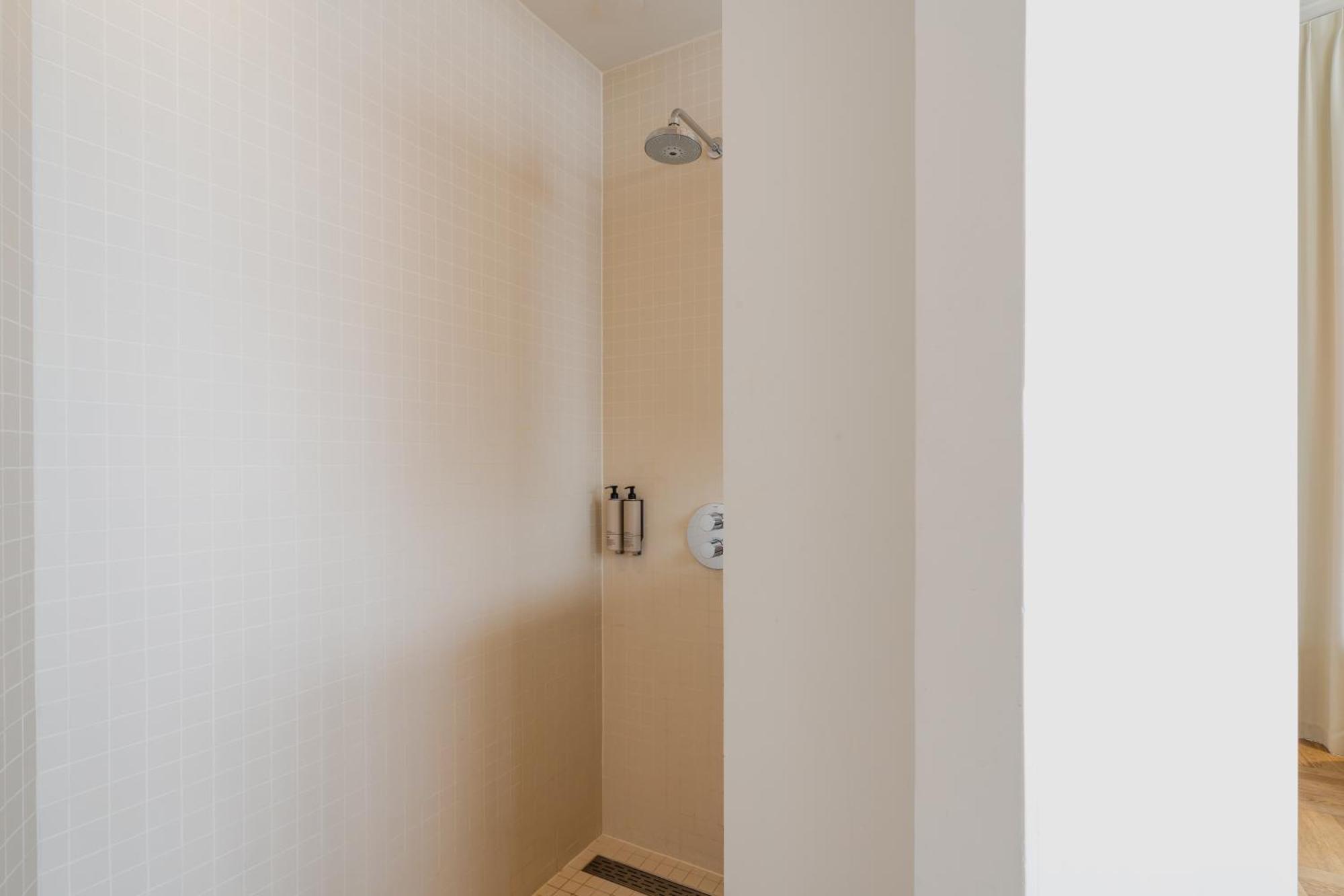 Junior Suite Double or Twin – Riverfront View
