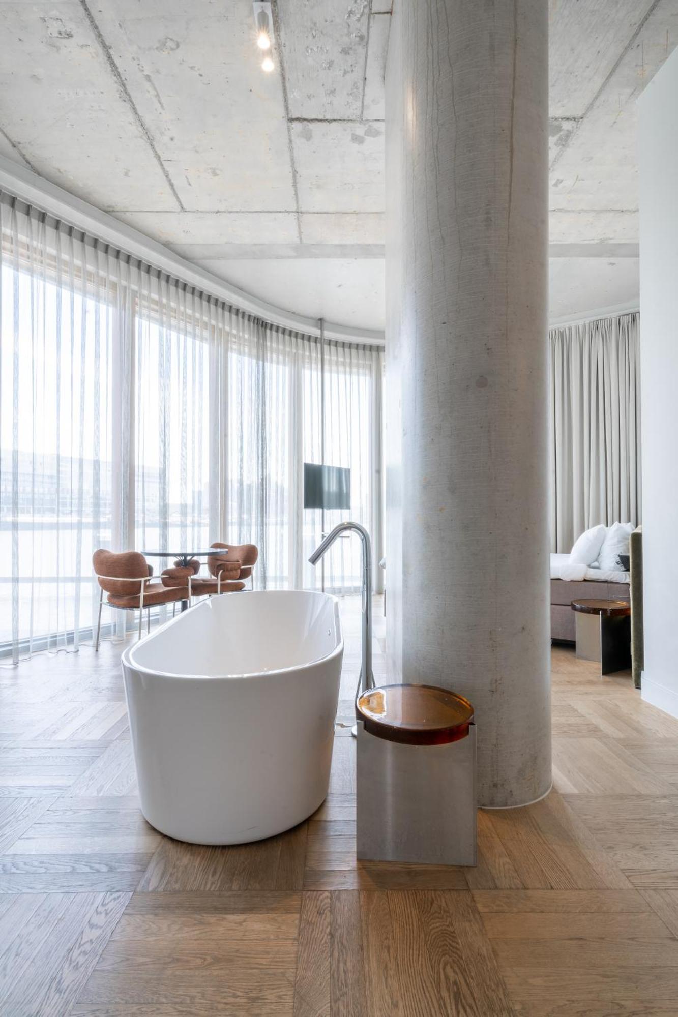 Suite Riverfront View