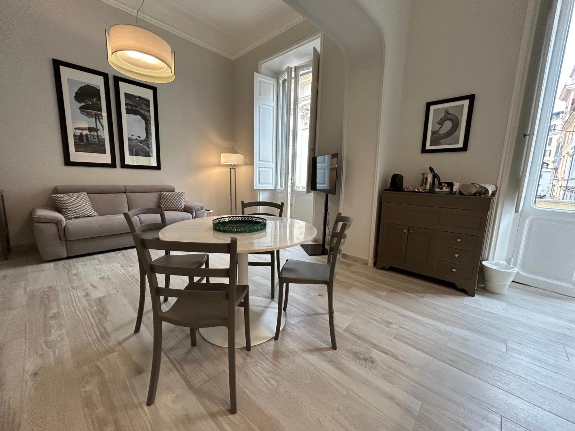 One-Bedroom Apartment Terrace