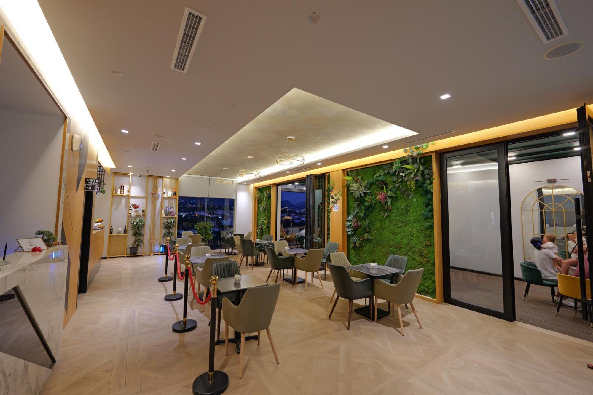 Economy Twin Room