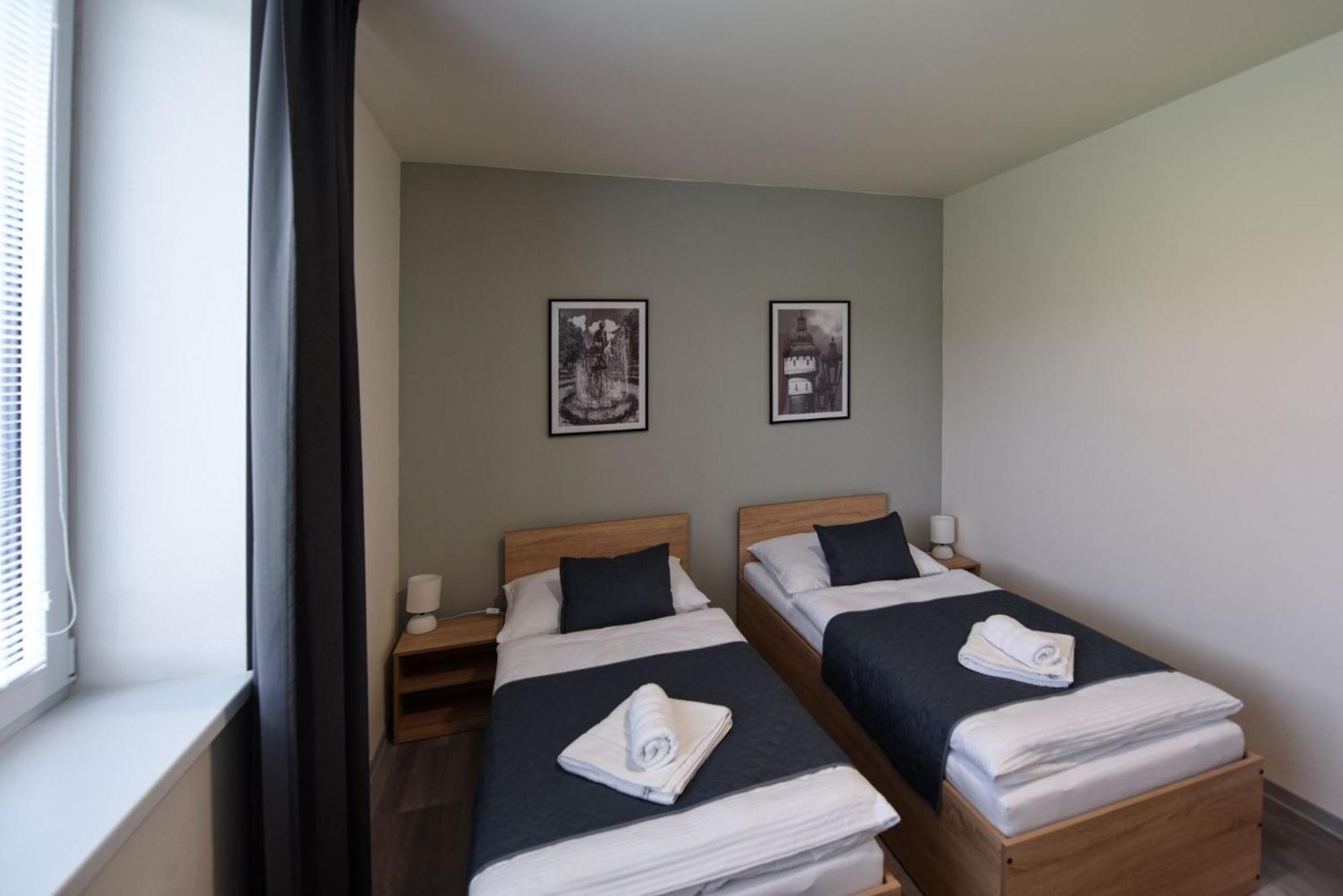 Double or Twin Room Private Bathroom