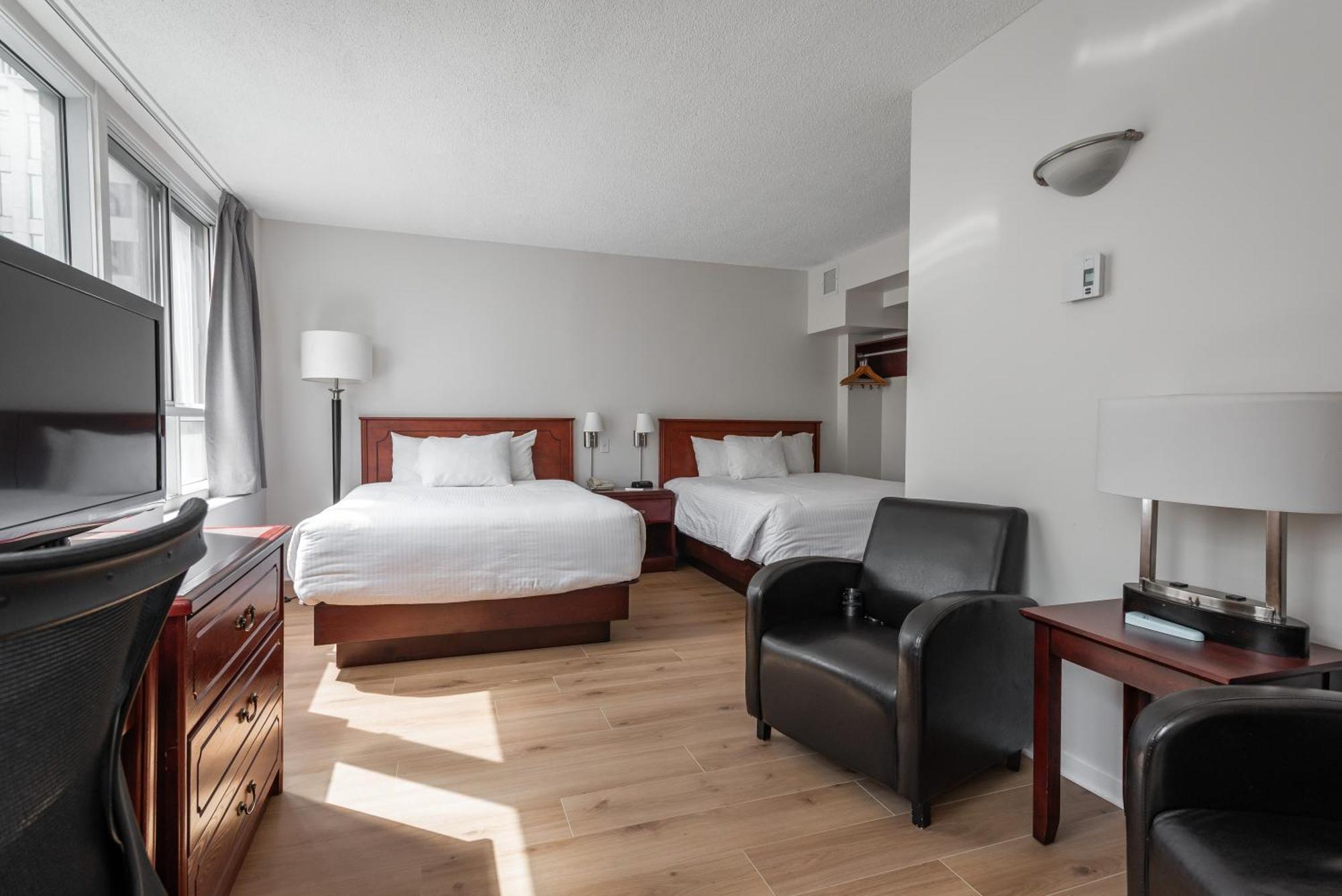 Studio 2 Beds