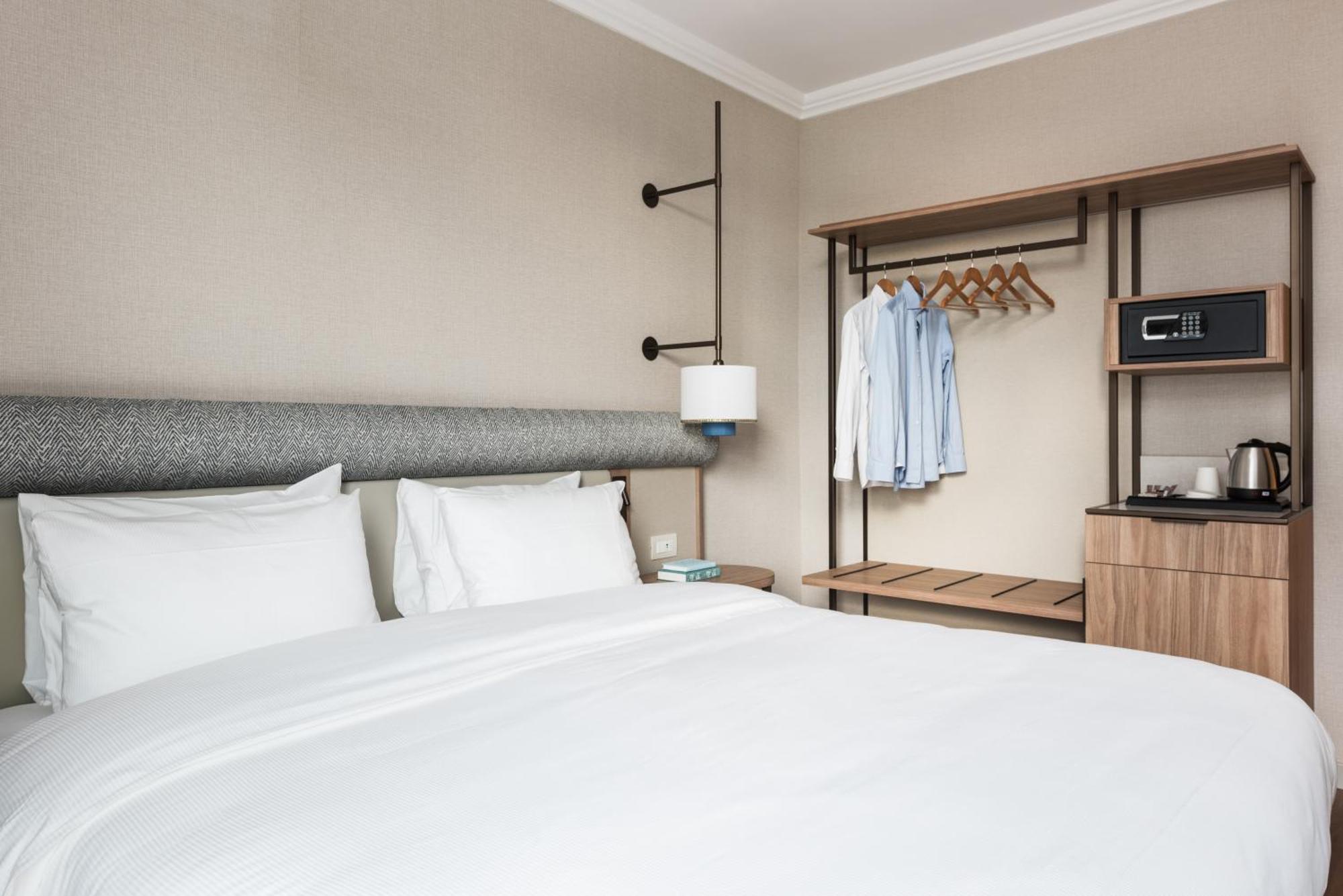 King Guest Room