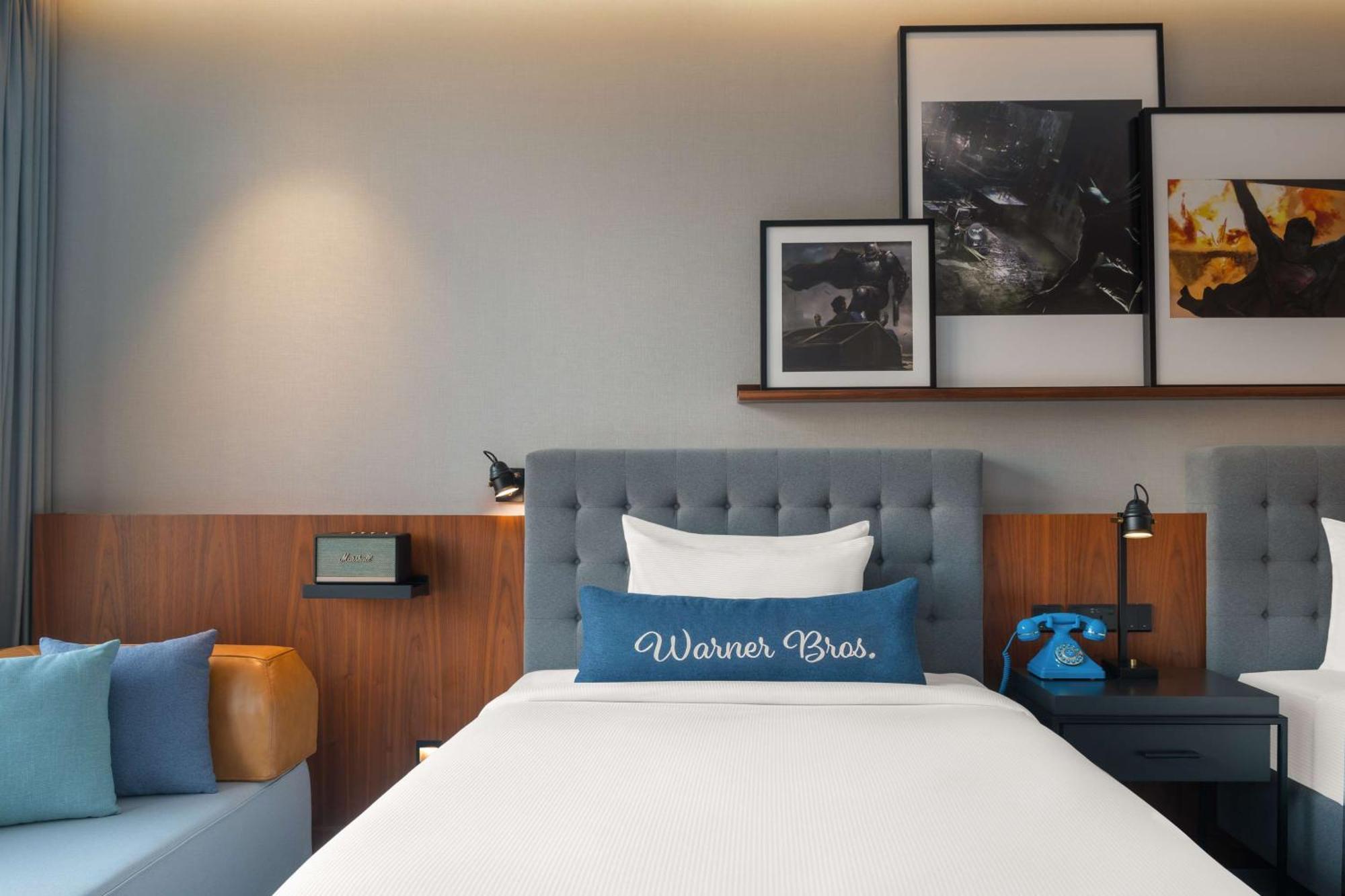 Artist Double Room Two Double Beds Theme Park Access