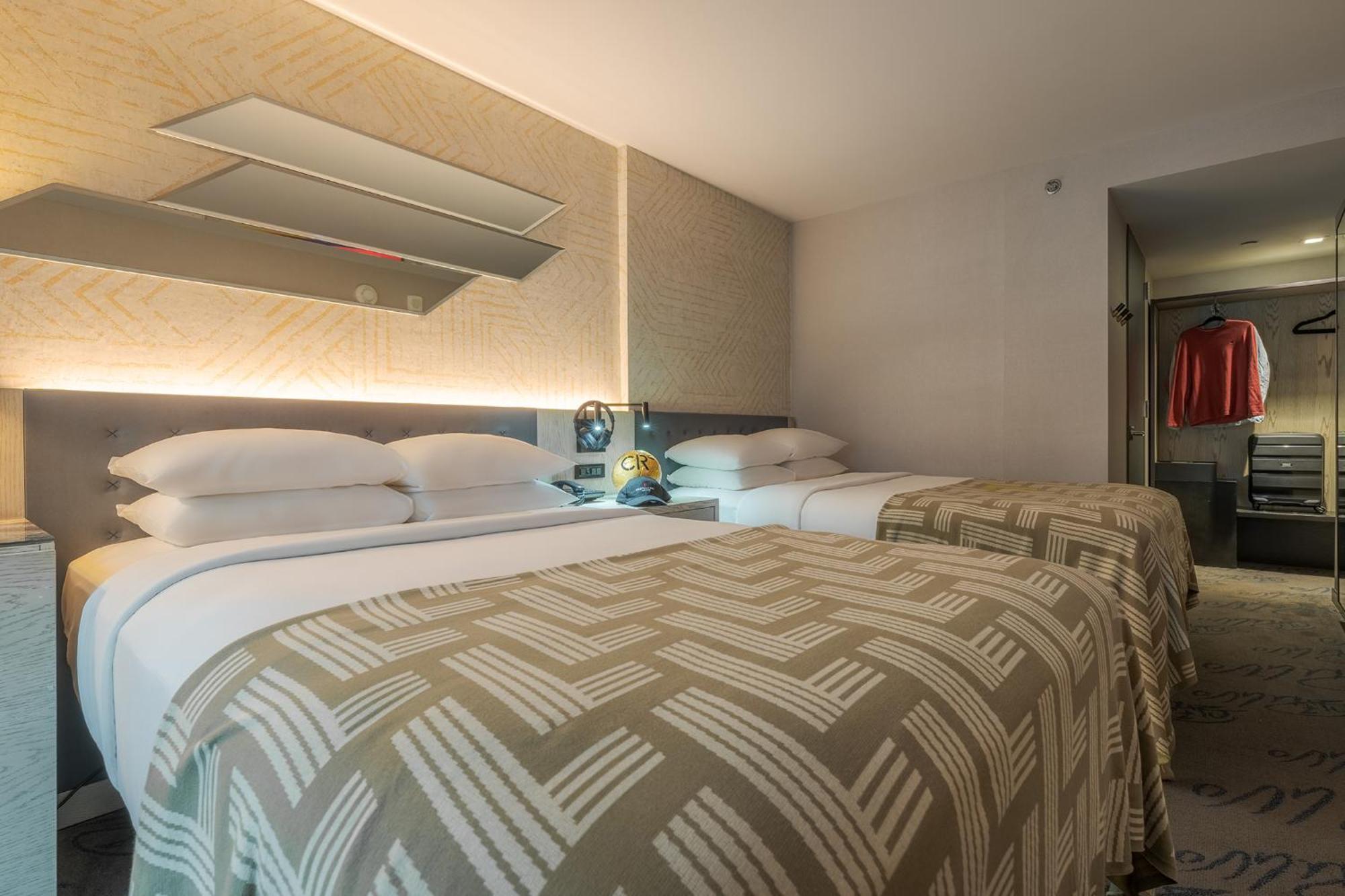 Chambre Double Supérieure avec Deux Lits Doubles