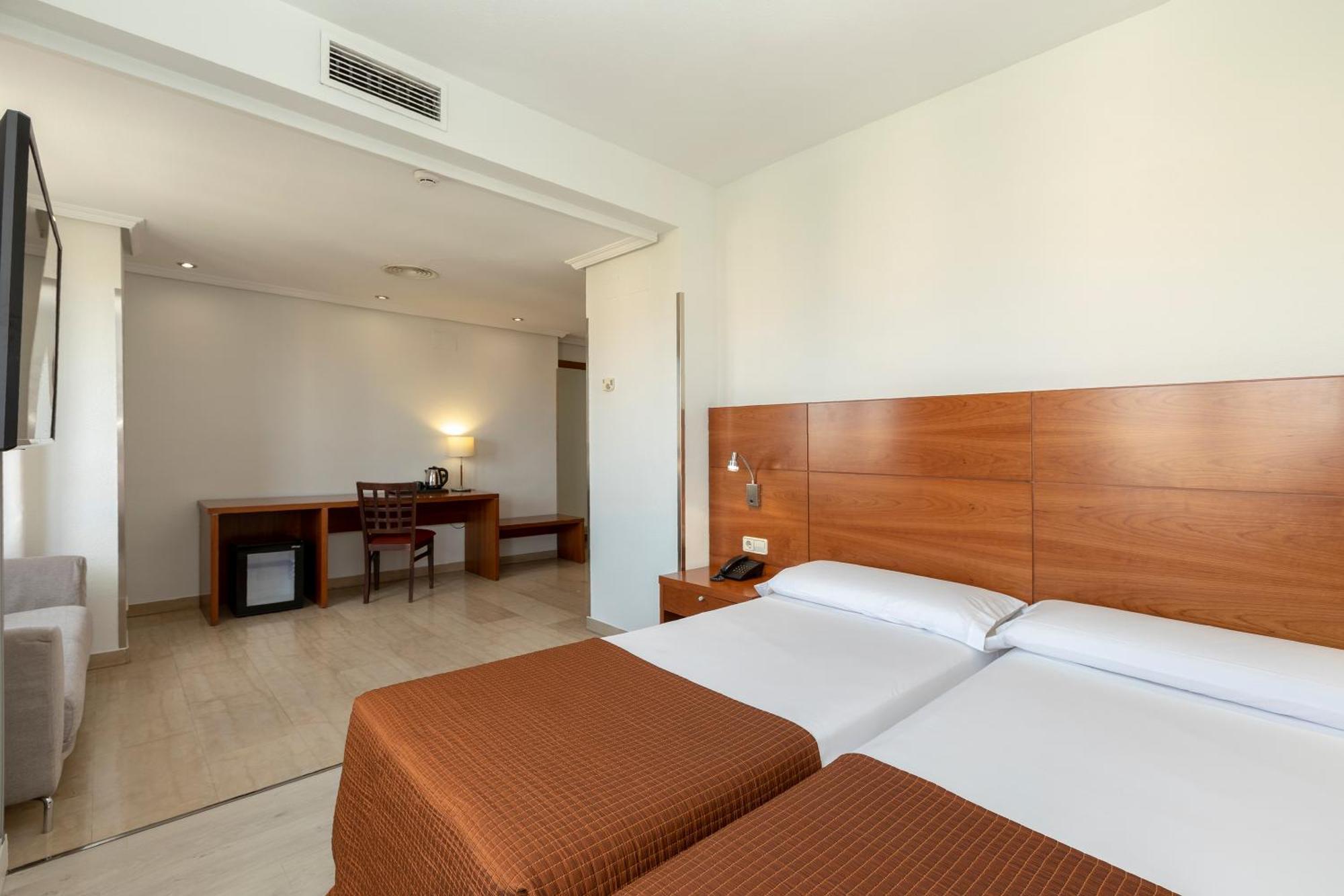 Superior Double or Twin Room City View