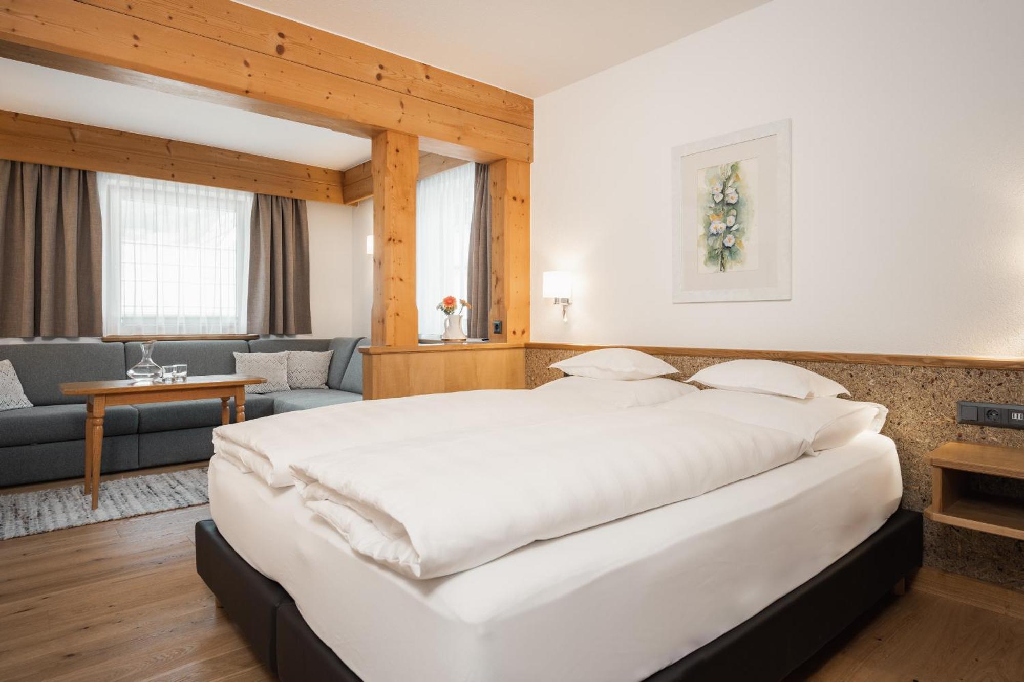 Classic Double Room