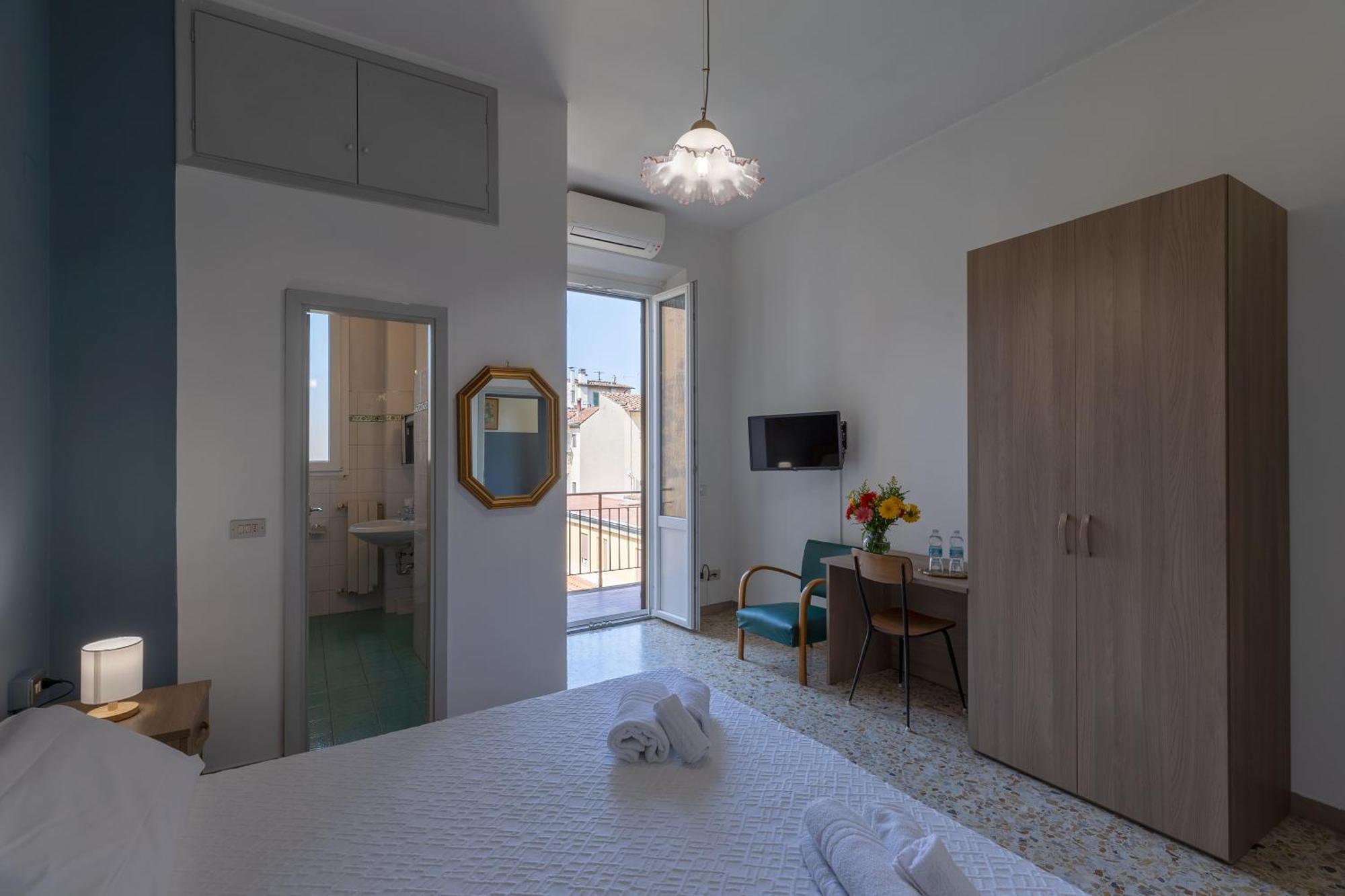 Double or Twin Room Balcony