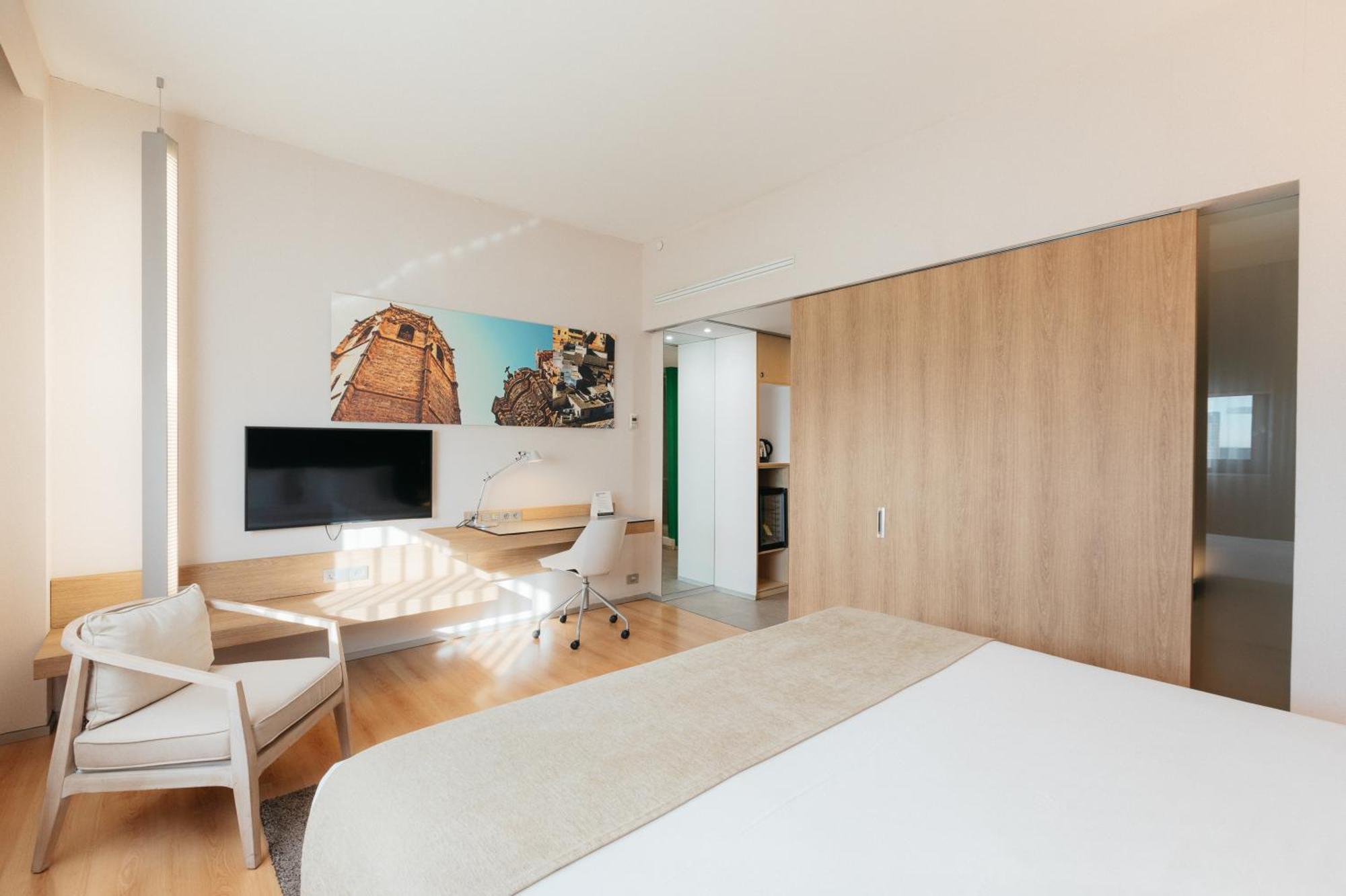 Double or Twin Room,1559625160:JPEG