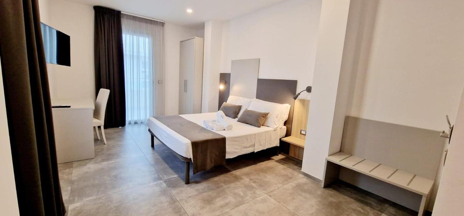 Deluxe Double Room Balcony
